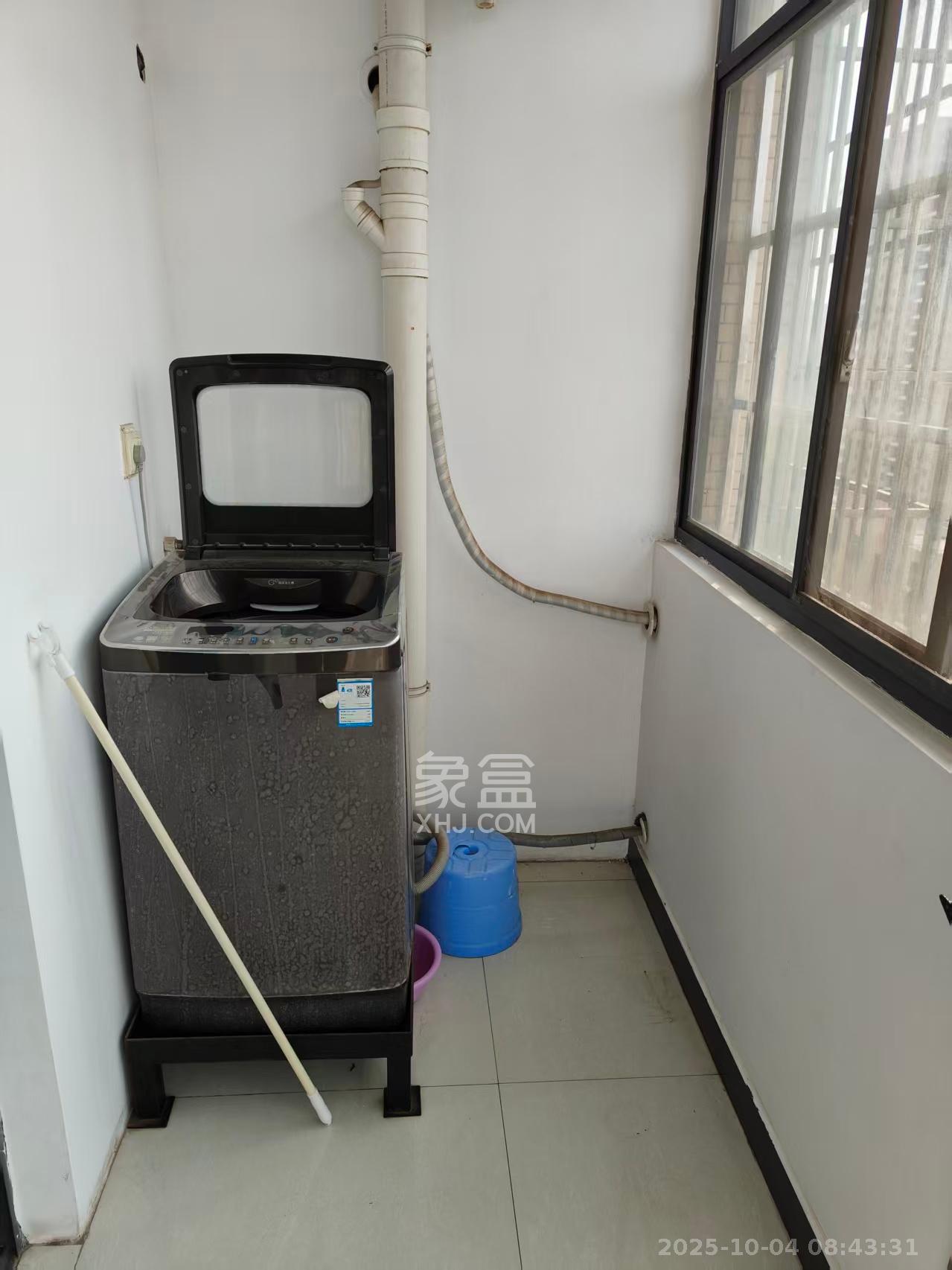 中国铁建国际城一期 2室2厅1卫 1500.00元/月 中国铁建国际城一期 2室2厅1卫 1500.00元/月室内图