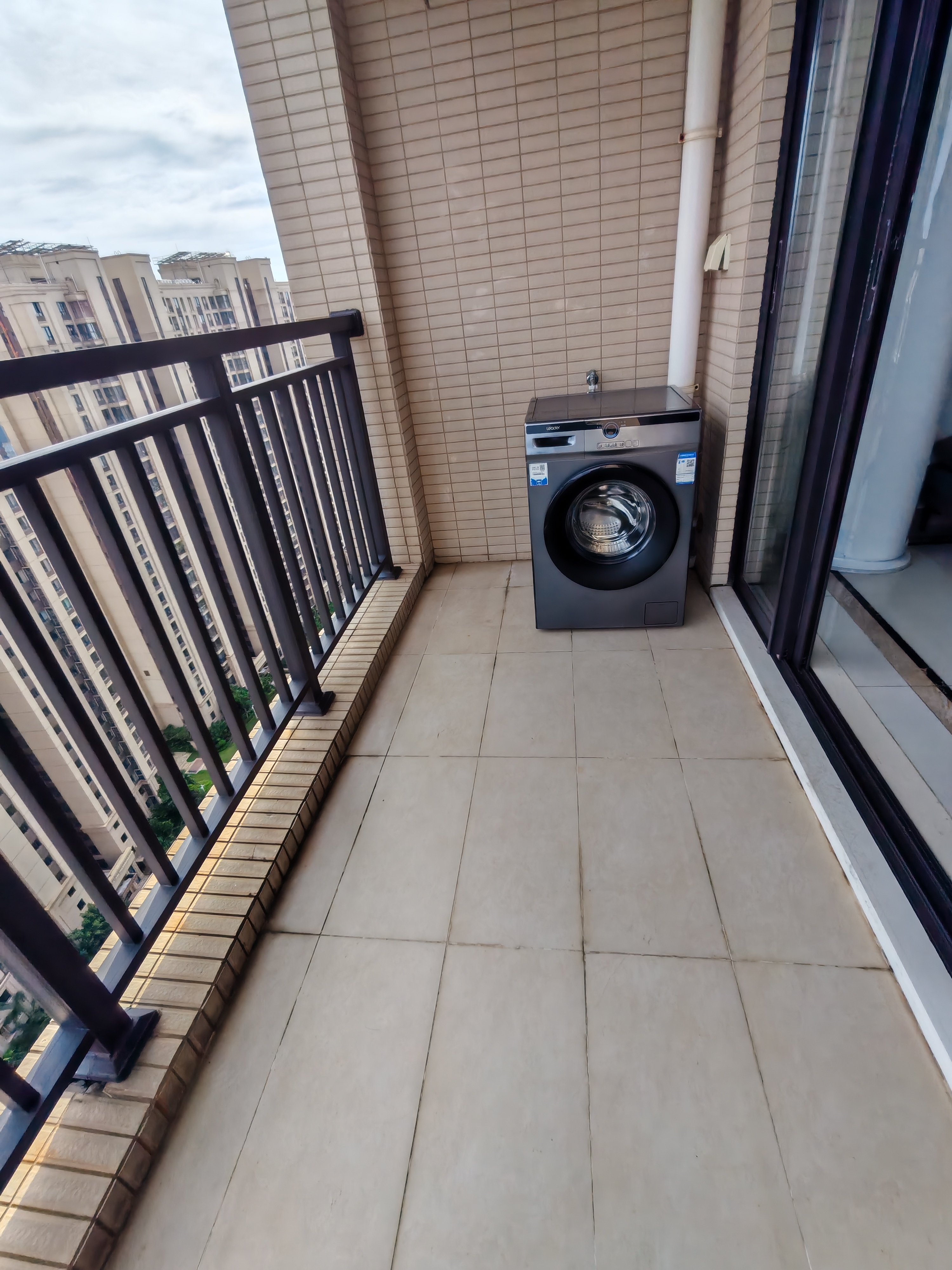 中海锦城 3室2厅2卫 3200.0元/月 中海锦城 3室2厅2卫 3200.0元/月室内图