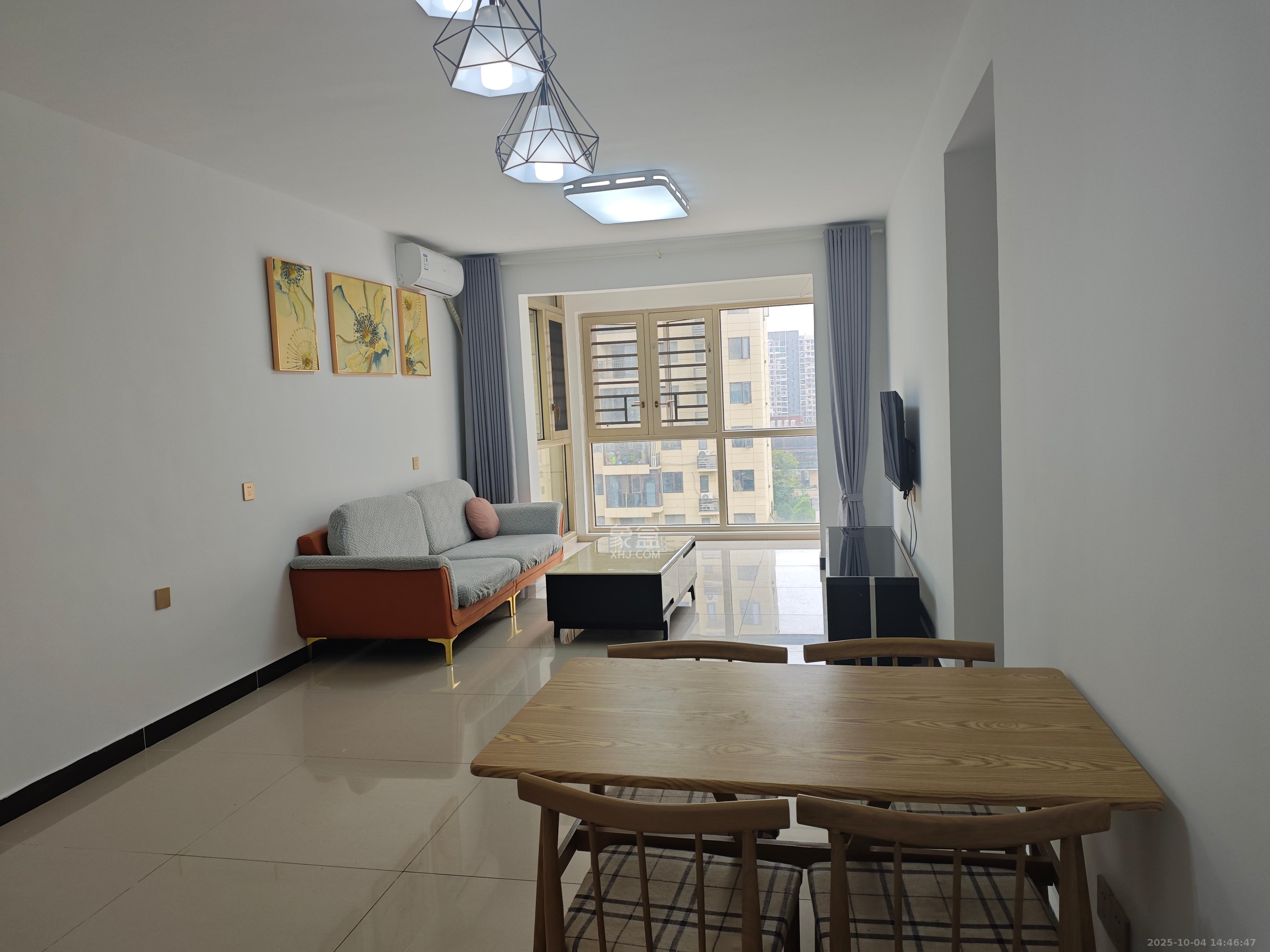 世茂璀璨天城 3室2厅2卫 3200.0元/月 世茂璀璨天城 3室2厅2卫 3200.0元/月室内图