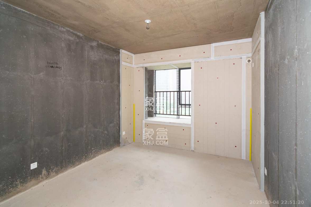 澳海云天赋  3室2厅2卫    63.0万 澳海云天赋  3室2厅2卫    63.0万卧室