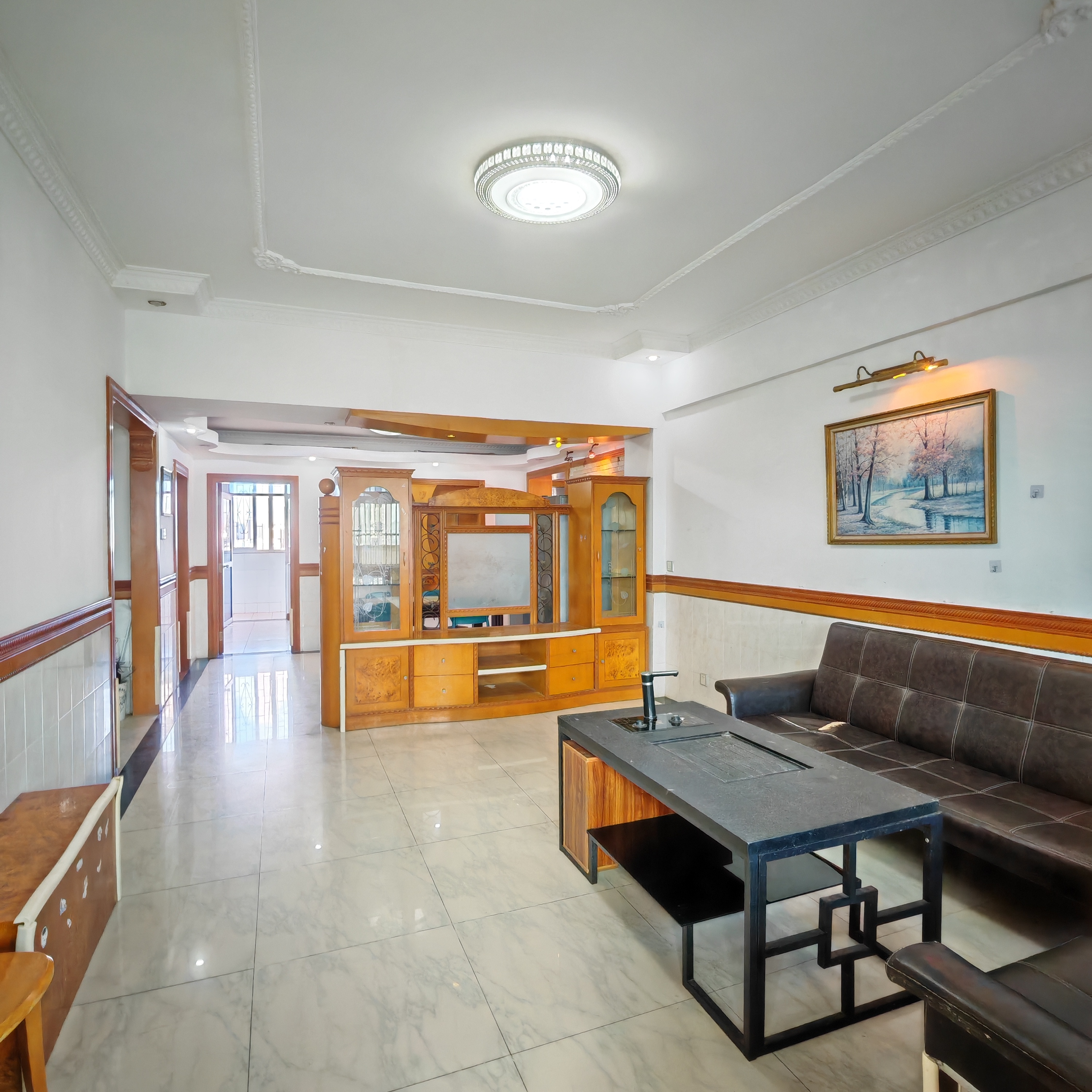 琼山交警大楼 3室2厅2卫 2000.00元/月 琼山交警大楼 3室2厅2卫 2000.00元/月室内图