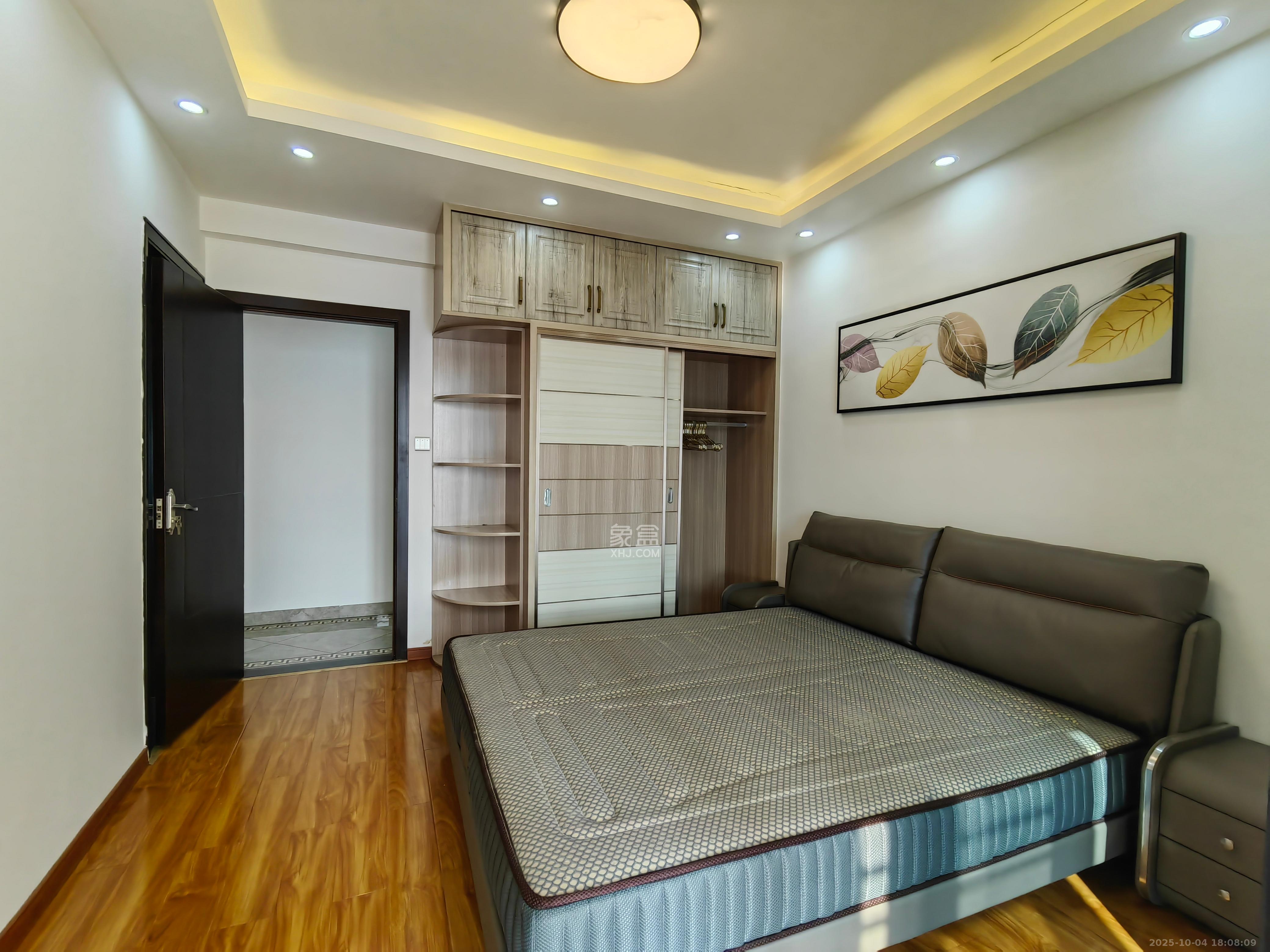 中建梅溪湖中心  4室2厅3卫    5500.0元/月室内图