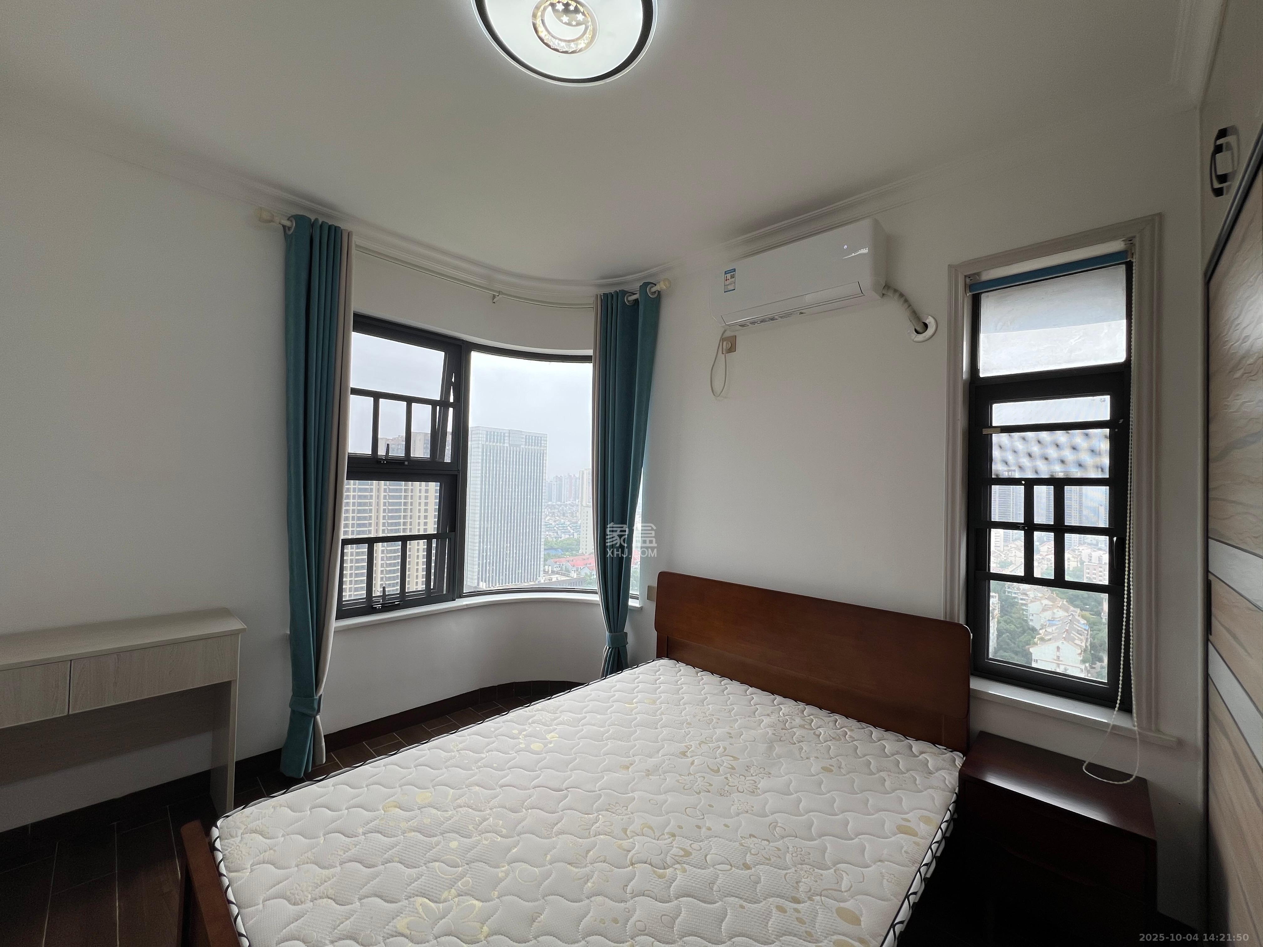 嘉雨兴园  2室1厅1卫    2800.0元/月室内图