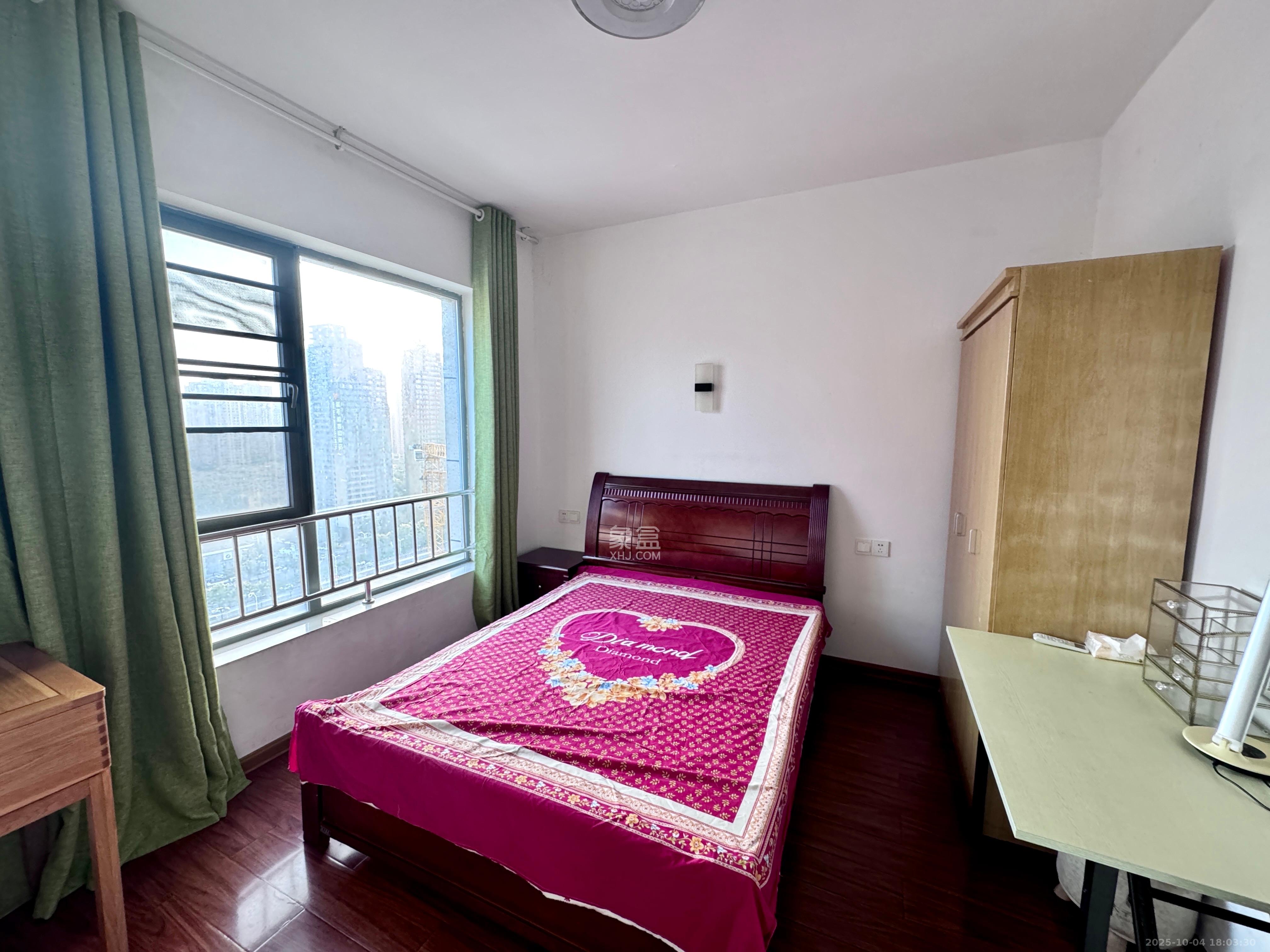 嘉宇盛世华章 3室2厅1卫 2600.0元/月 嘉宇盛世华章 3室2厅1卫 2600.0元/月室内图