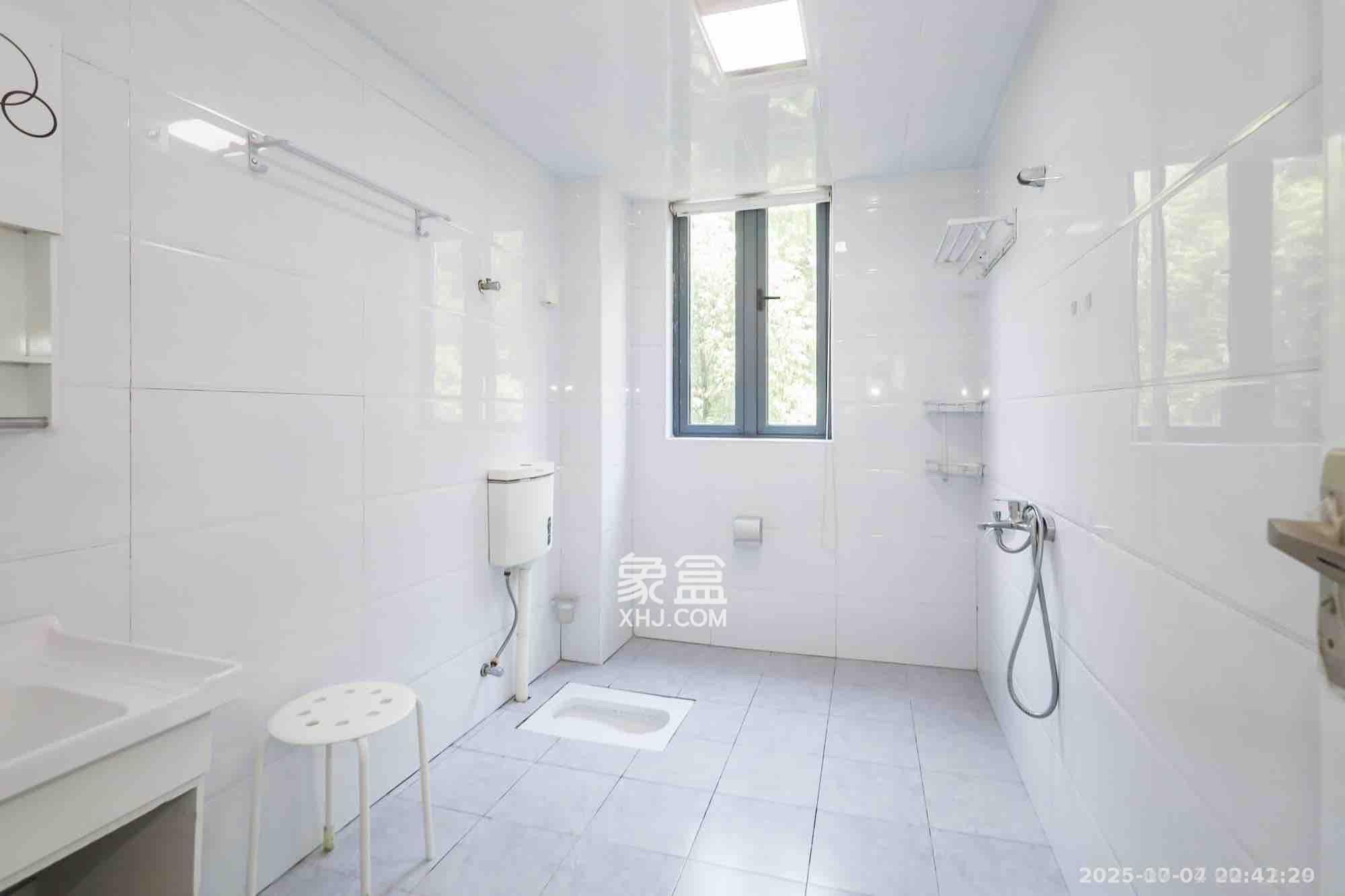 蓝光雍锦阁 3室2厅2卫 3200.0元/月 蓝光雍锦阁 3室2厅2卫 3200.0元/月室内图