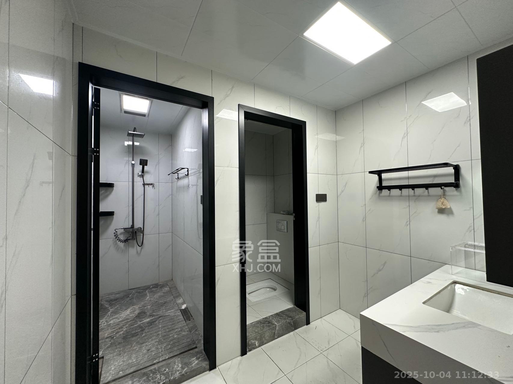 北辰定江洋  3室2厅2卫    13000.0元/月室内图