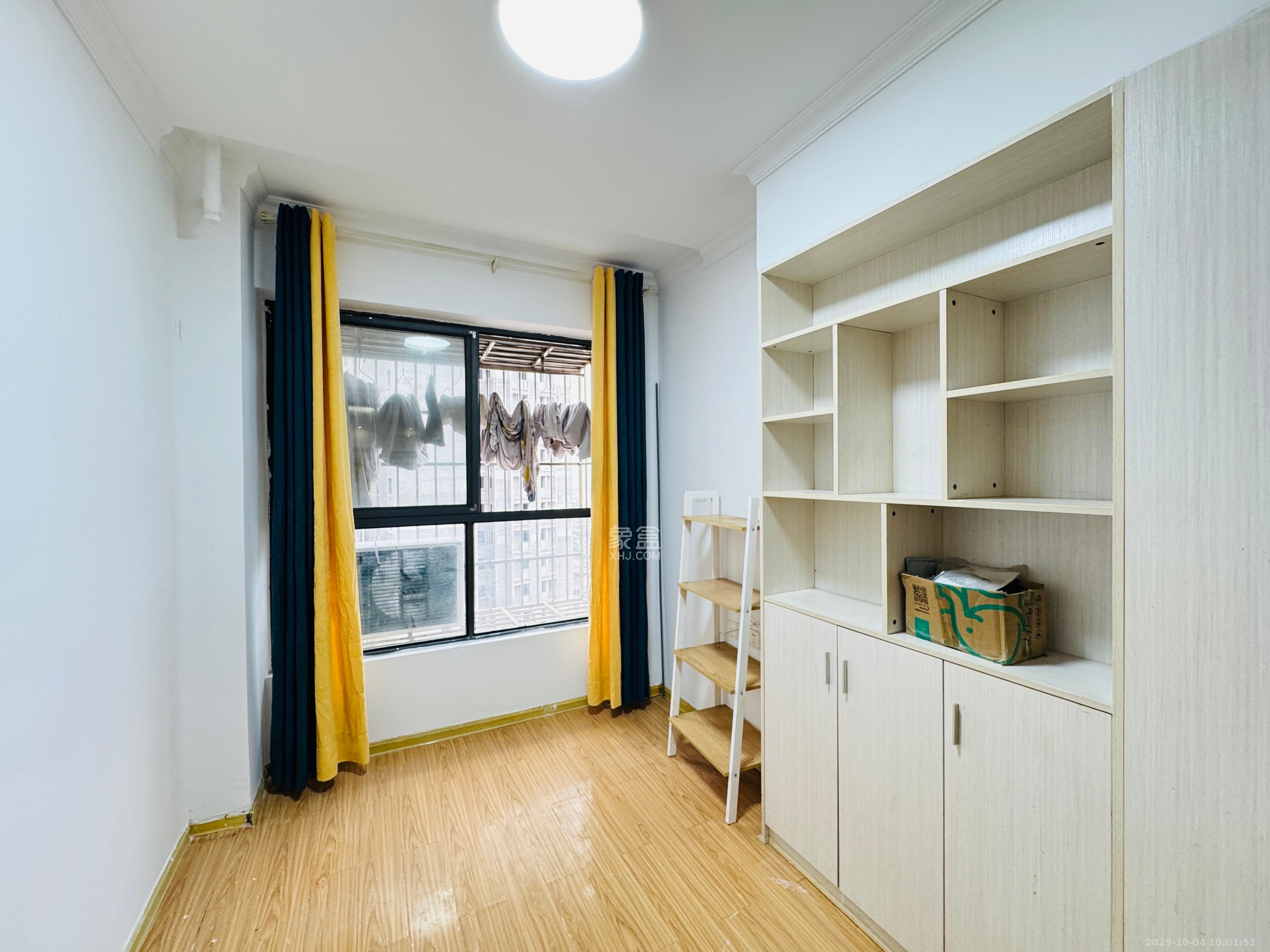 乾城(兴旺乾城) 3室2厅1卫 2300.0元/月 乾城(兴旺乾城) 3室2厅1卫 2300.0元/月室内图