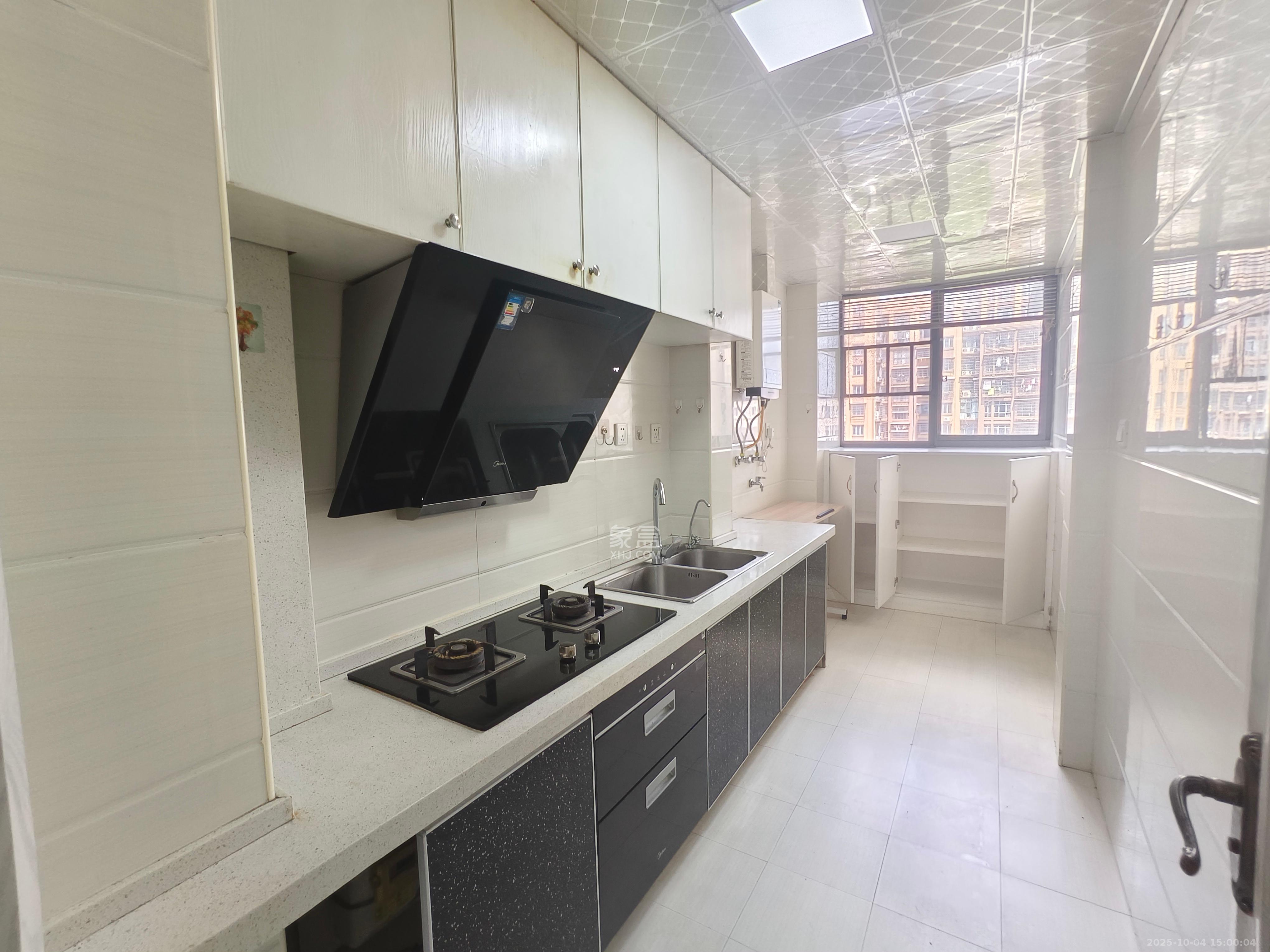 湘桥佳苑 2室1厅1卫 2400.0元/月 湘桥佳苑 2室1厅1卫 2400.0元/月室内图