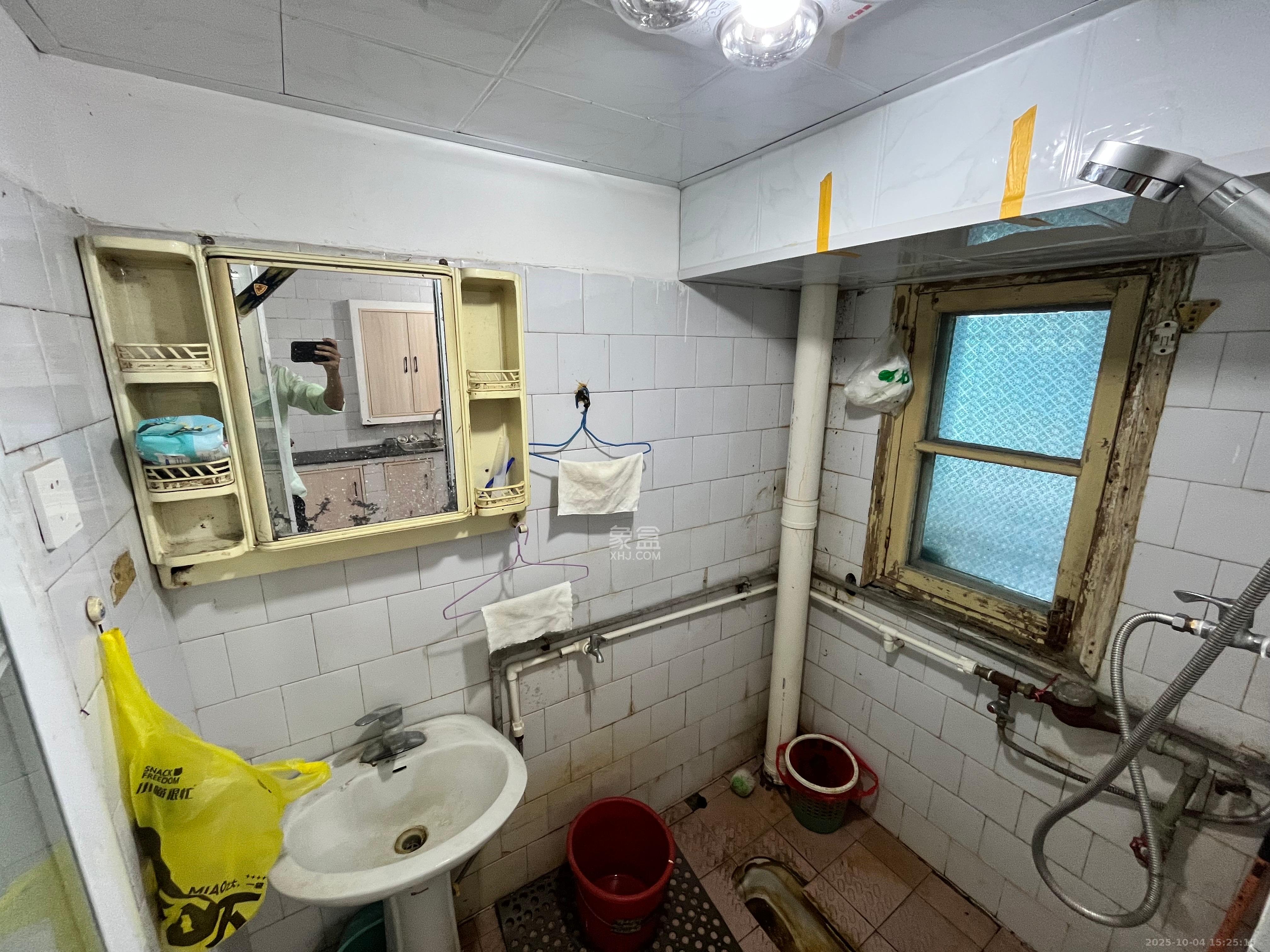 东塘工商局宿舍  2室2厅1卫    1200.0元/月室内图