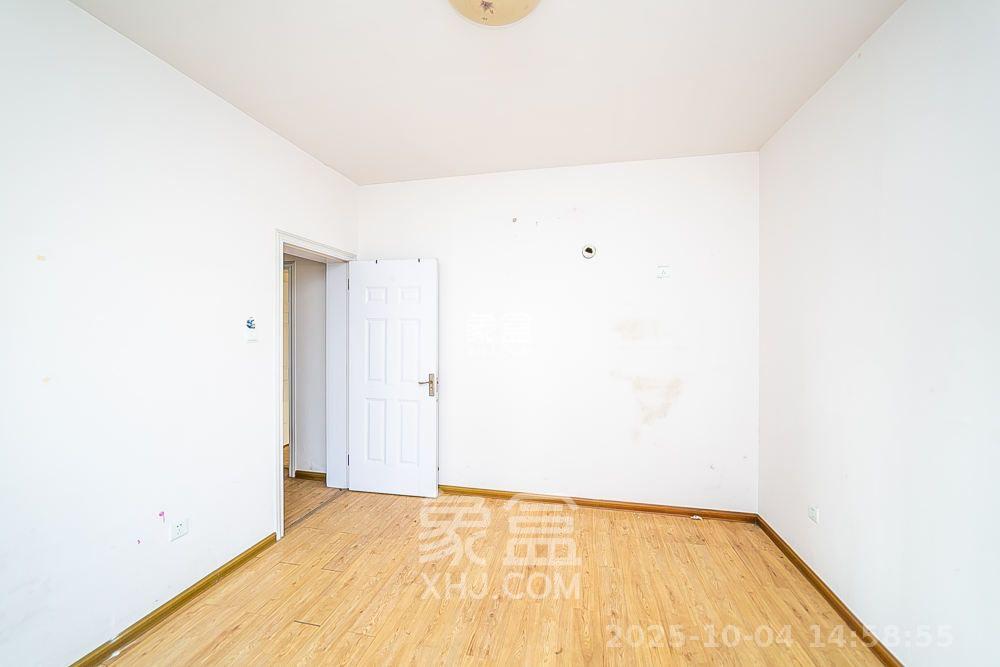 长盛岚庭 2室1厅1卫 1800.0元/月 长盛岚庭 2室1厅1卫 1800.0元/月室内图