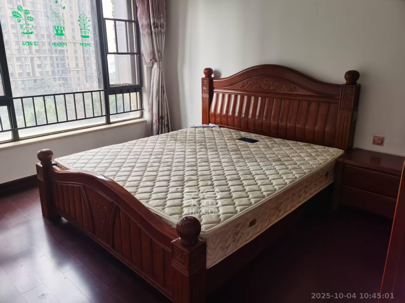 中海国际一期  3室2厅1卫    2000.0元/月 中海国际一期  3室2厅1卫    2000.0元/月室内图