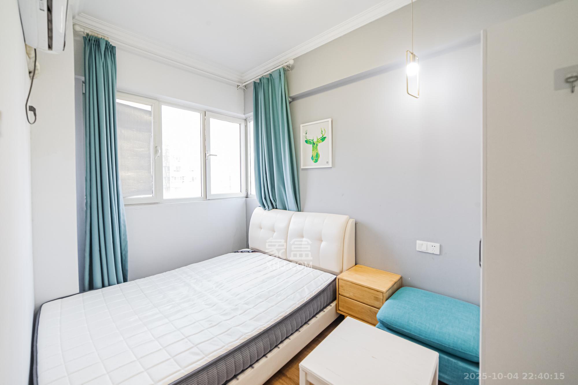 北辰三角洲E4区  3室2厅1卫    82.0万卧室