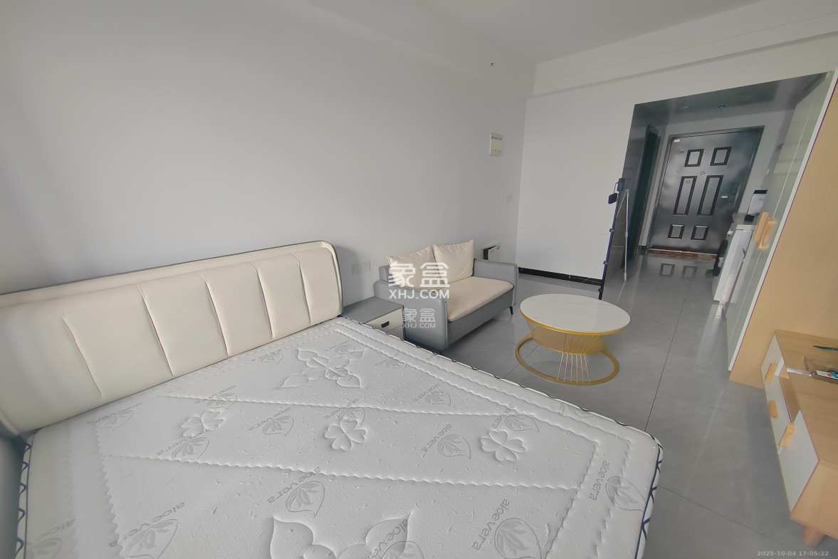 保利麓谷林语I区 1室0厅1卫 1400.00元/月 保利麓谷林语I区 1室0厅1卫 1400.00元/月室内图