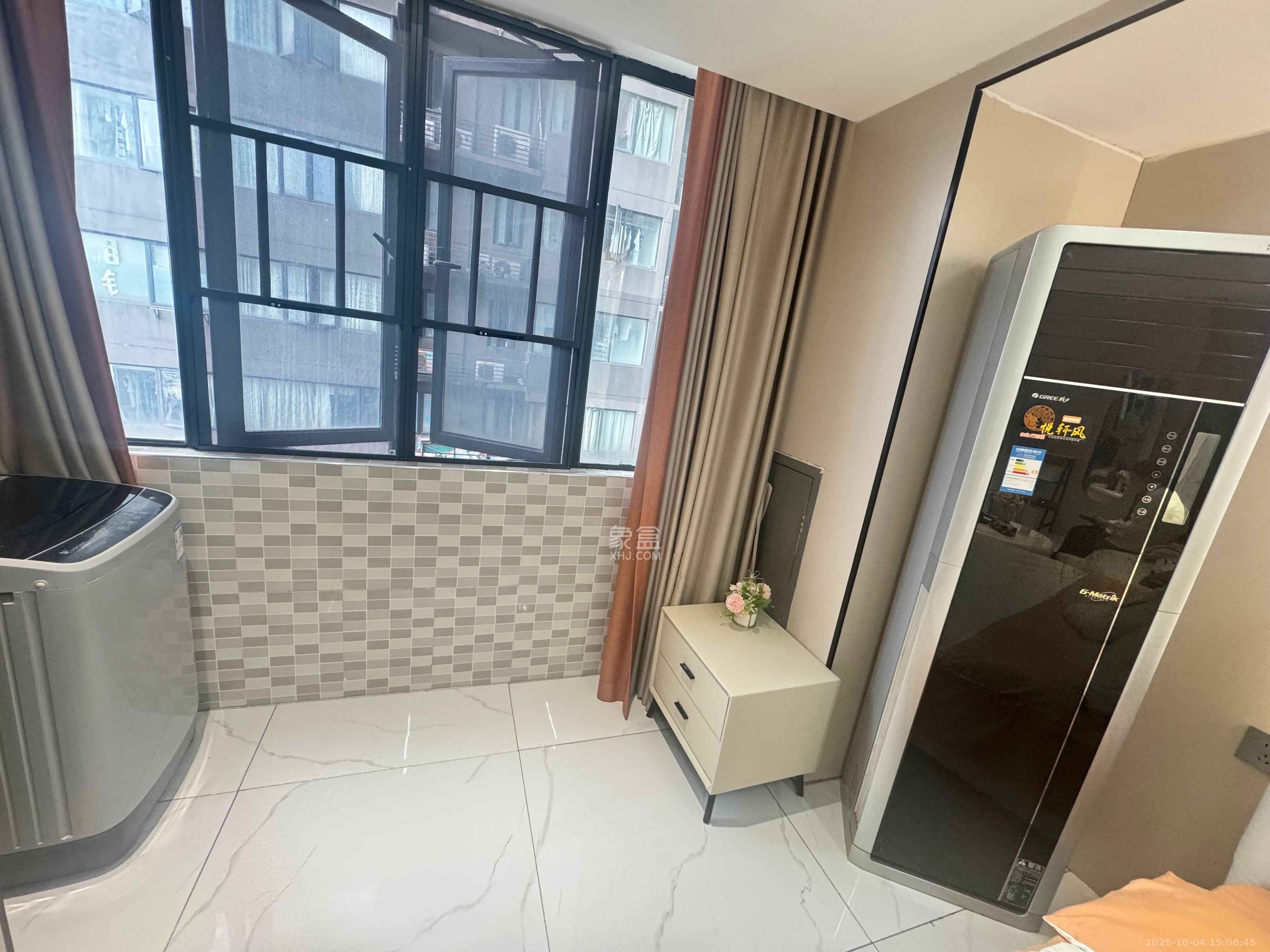 印象天心  1室1厅1卫    2700.0元/月室内图