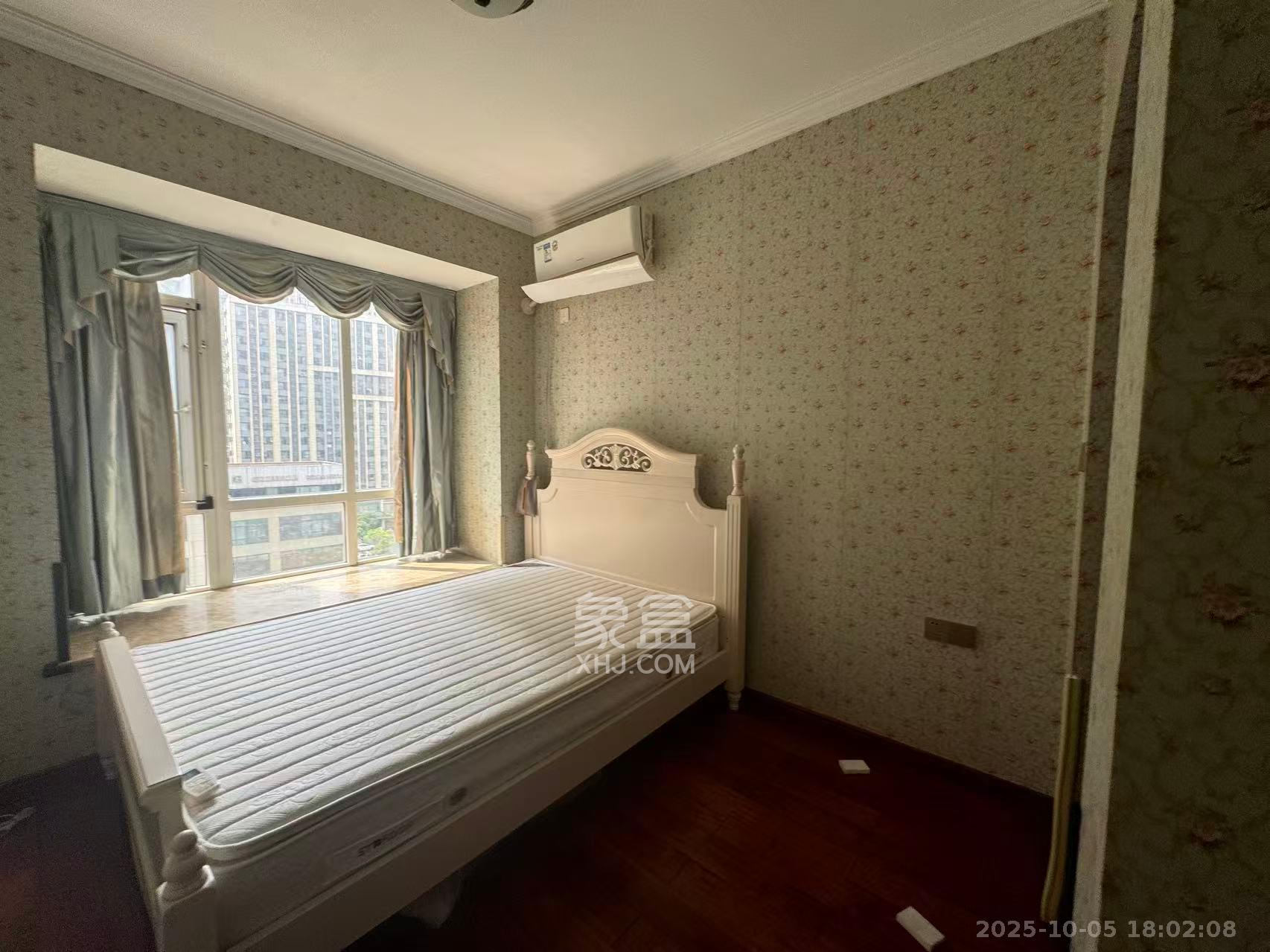 泊爱蓝湾 3室1厅2卫 3000.0元/月 泊爱蓝湾 3室1厅2卫 3000.0元/月室内图