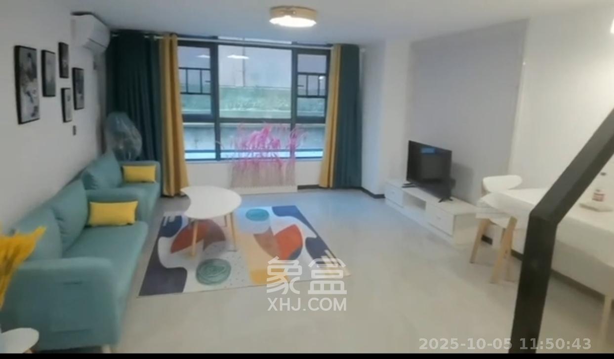 荣盛花语书苑  2室1厅1卫    1800.0元/月室内图