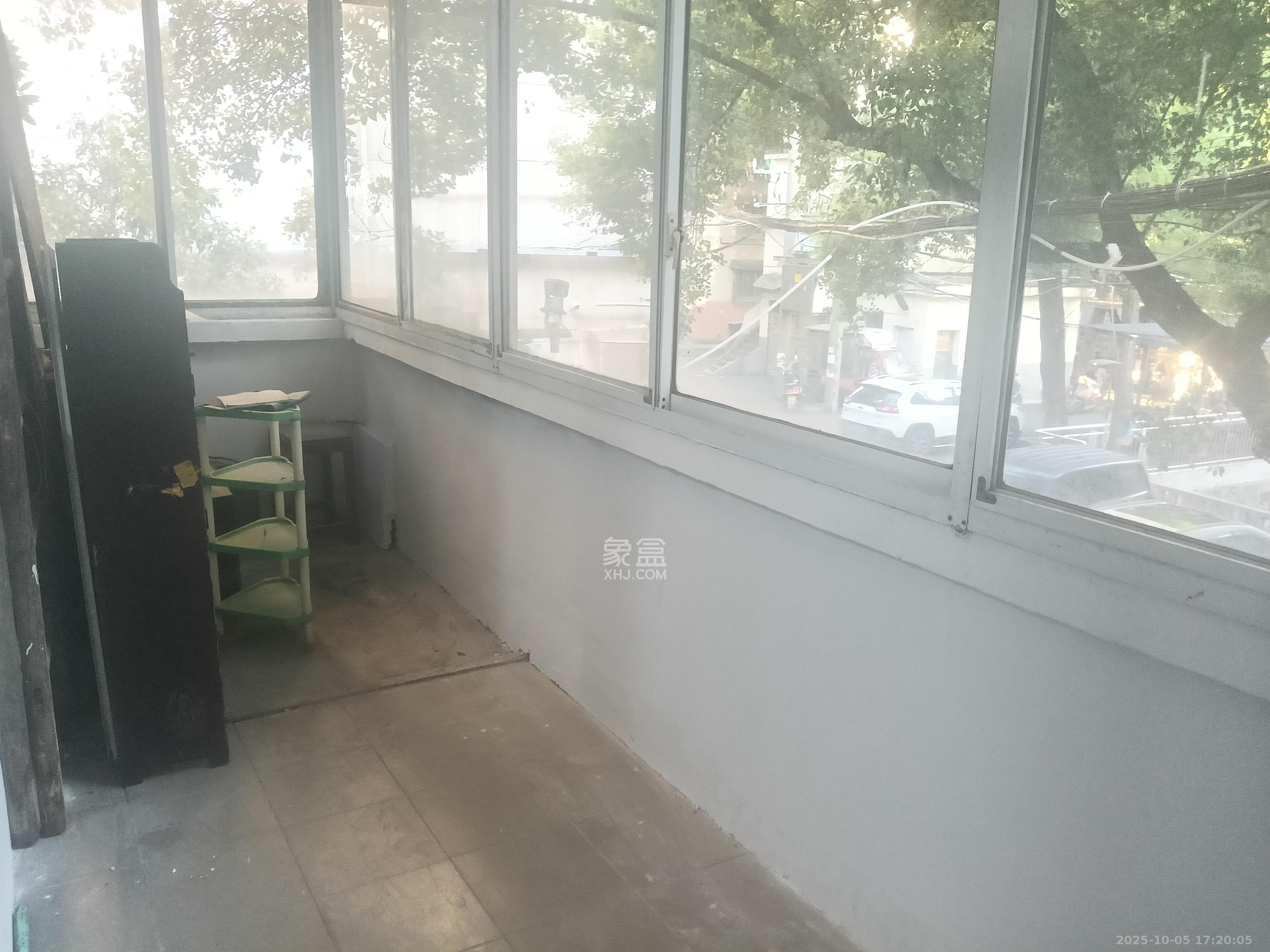 轻苑小区 3室1厅1卫 1600.0元/月 轻苑小区 3室1厅1卫 1600.0元/月室内图