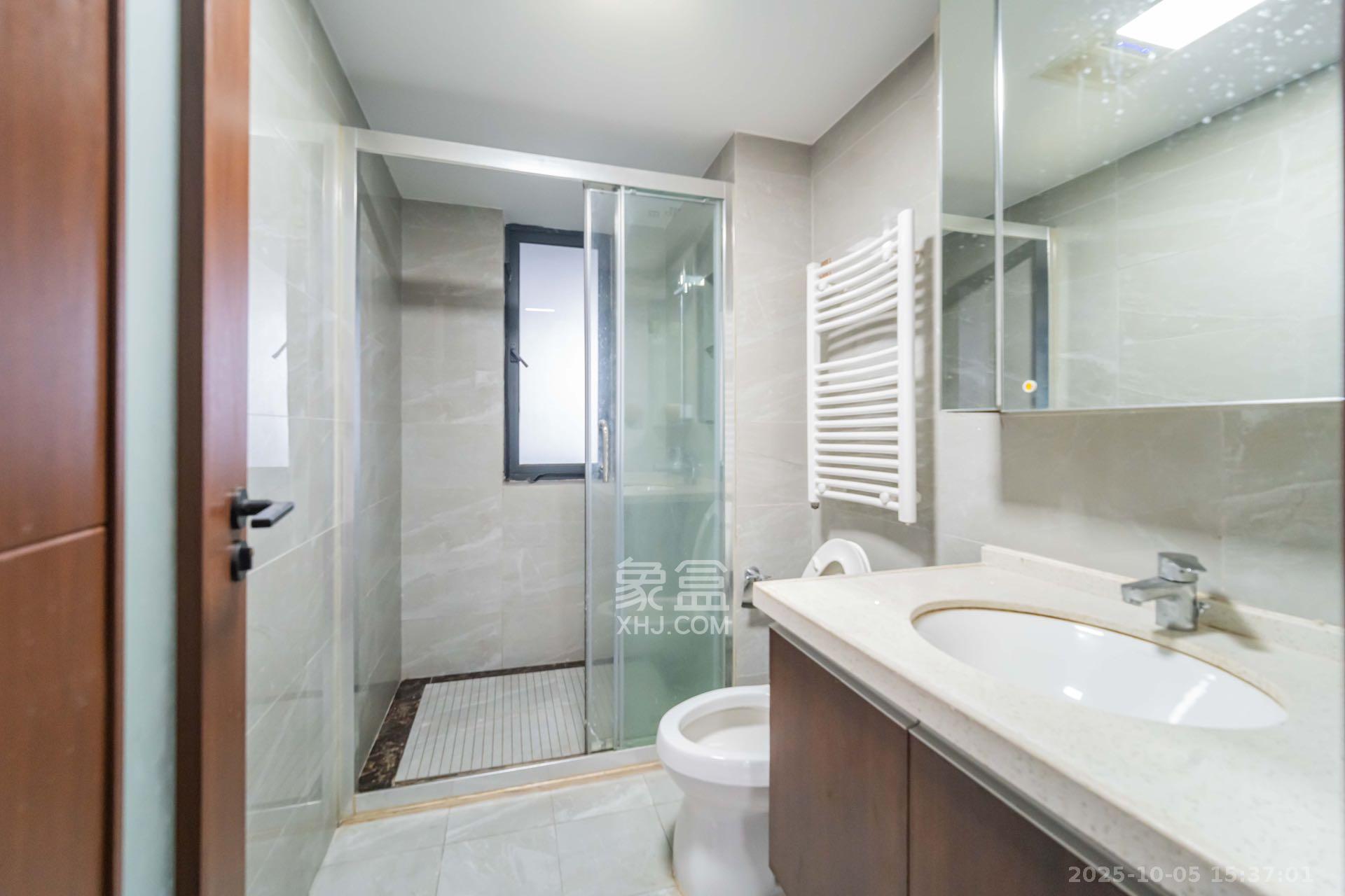 绿地长沙城际空间站(绿地新里佳苑) 3室2厅1卫 3200.0元/月 绿地长沙城际空间站(绿地新里佳苑) 3室2厅1卫 3200.0元/月室内图