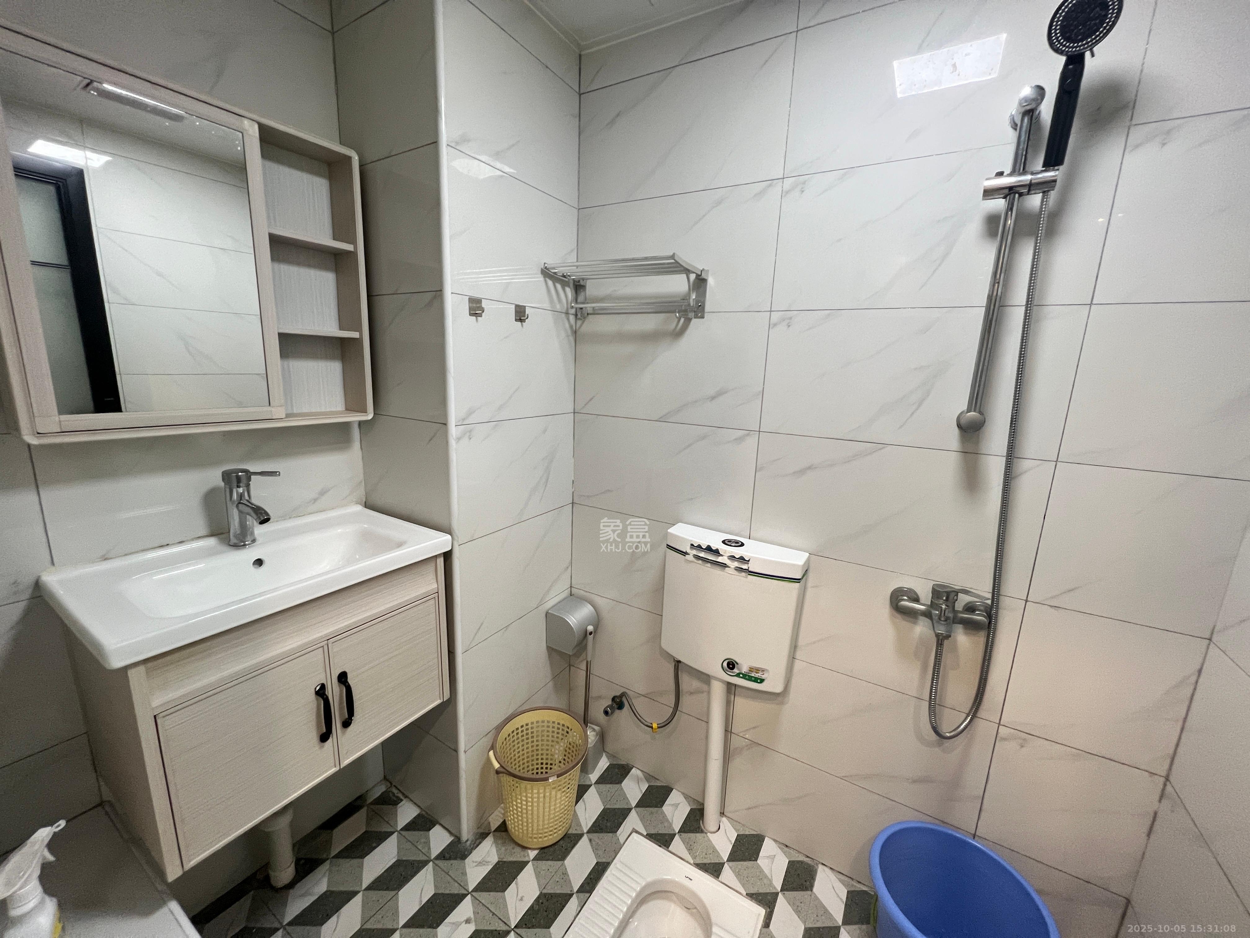 保利香槟国际  1室0厅0卫    1100.0元/月室内图