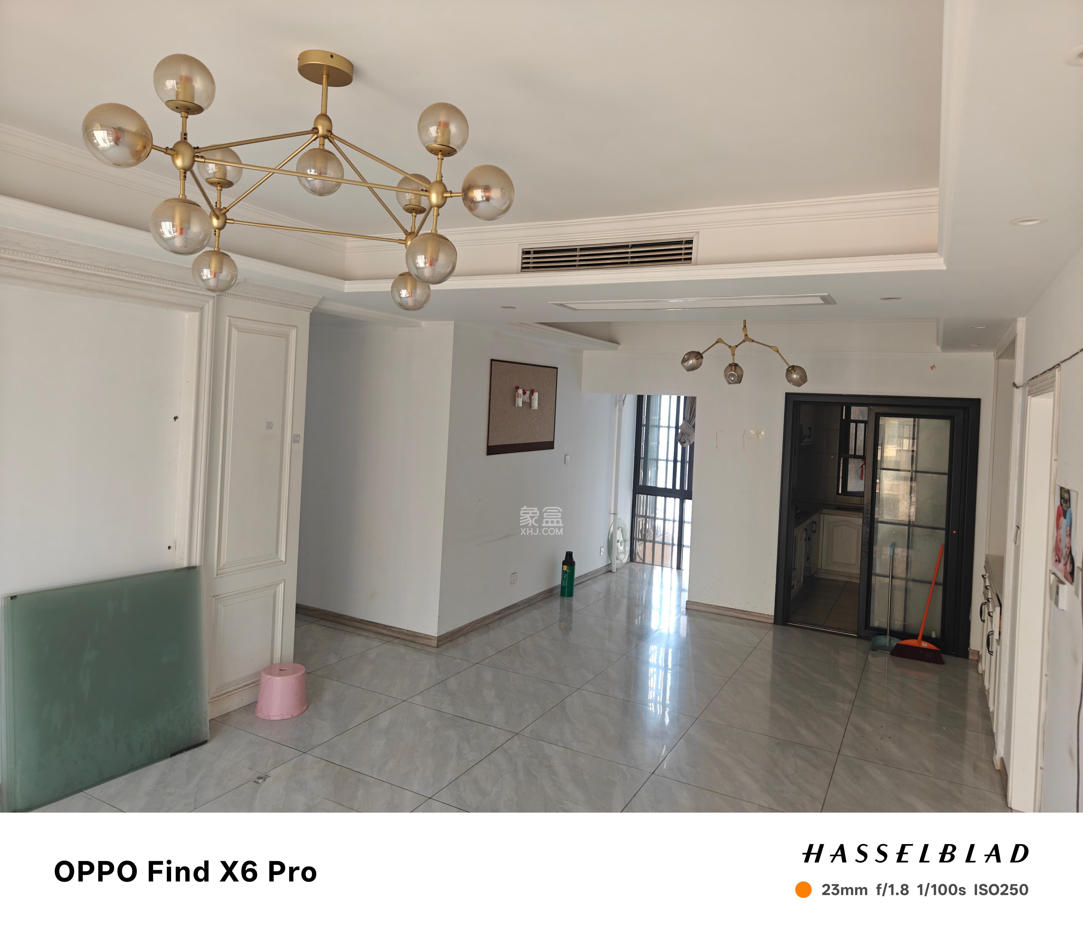 麓谷星辰  4室2厅2卫    4000.0元/月室内图