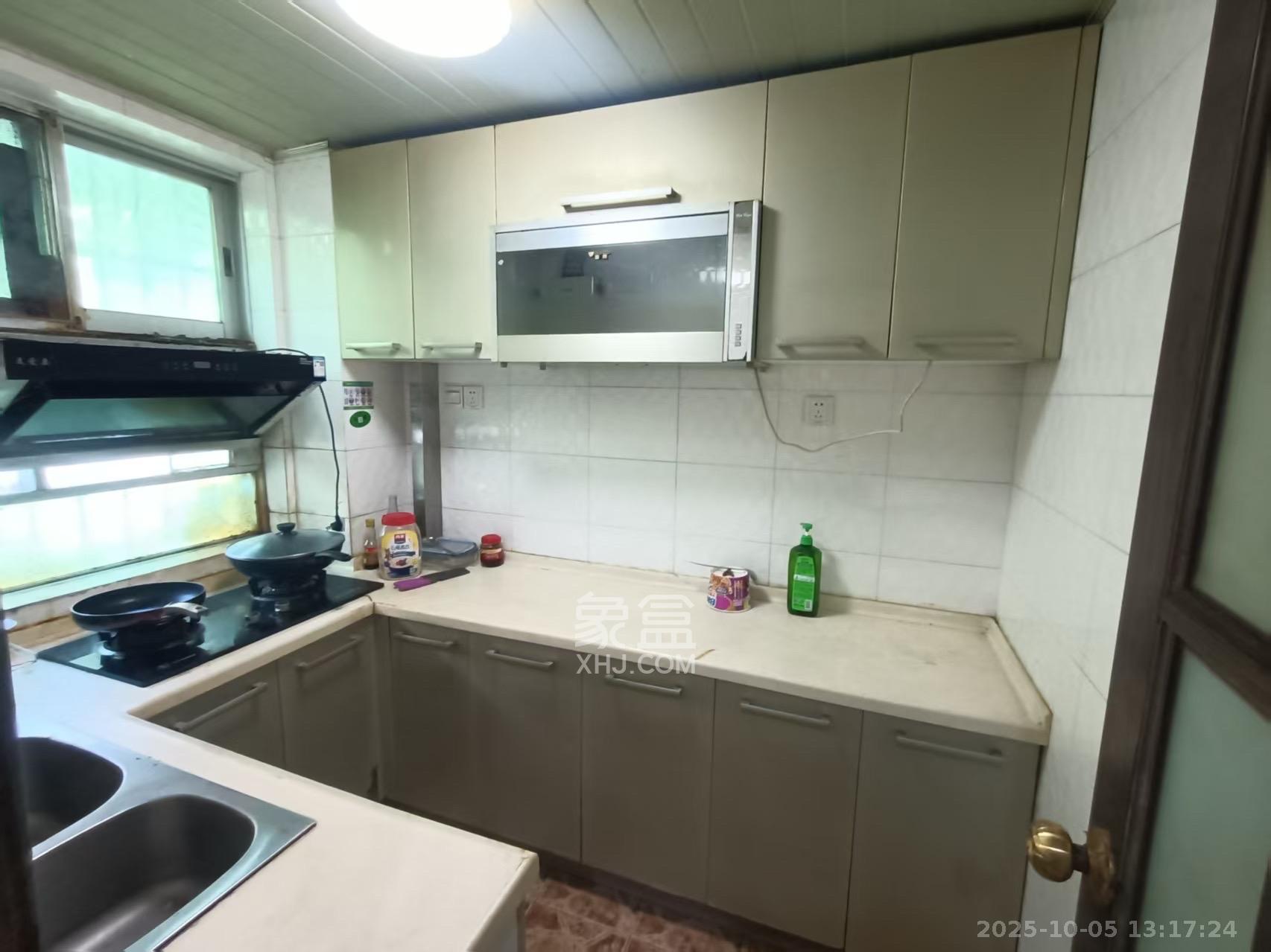 广福园 3室2厅1卫 1700.0元/月 广福园 3室2厅1卫 1700.0元/月室内图