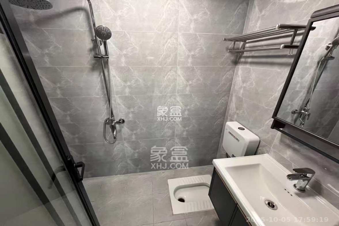 碧桂园城市之光  1室1厅1卫    1600.0元/月 碧桂园城市之光  1室1厅1卫    1600.0元/月室内图