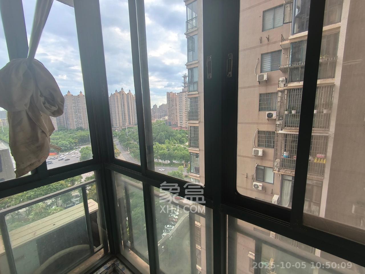 建鑫国际一期 3室2厅2卫 1400.0元/月 建鑫国际一期 3室2厅2卫 1400.0元/月室内图