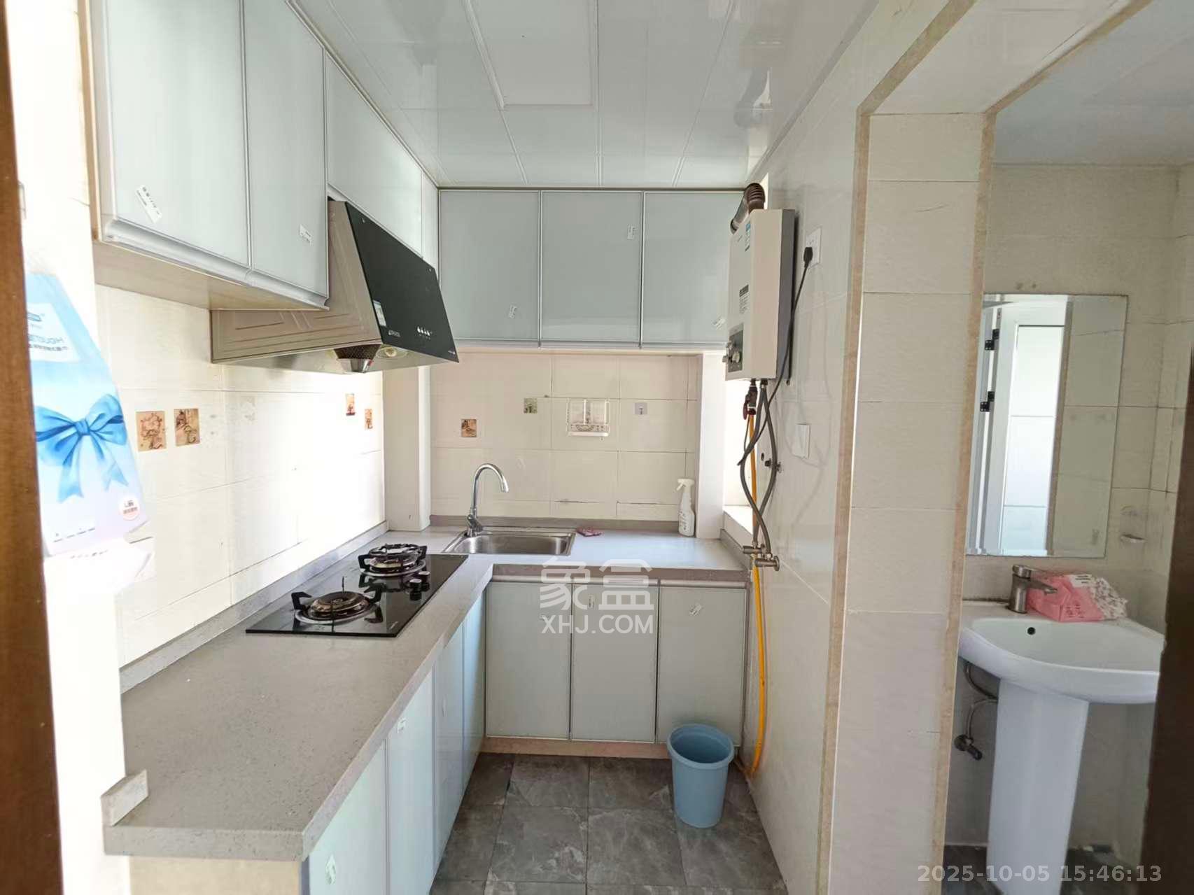 枫林美景 2室1厅1卫 2000.0元/月 枫林美景 2室1厅1卫 2000.0元/月室内图