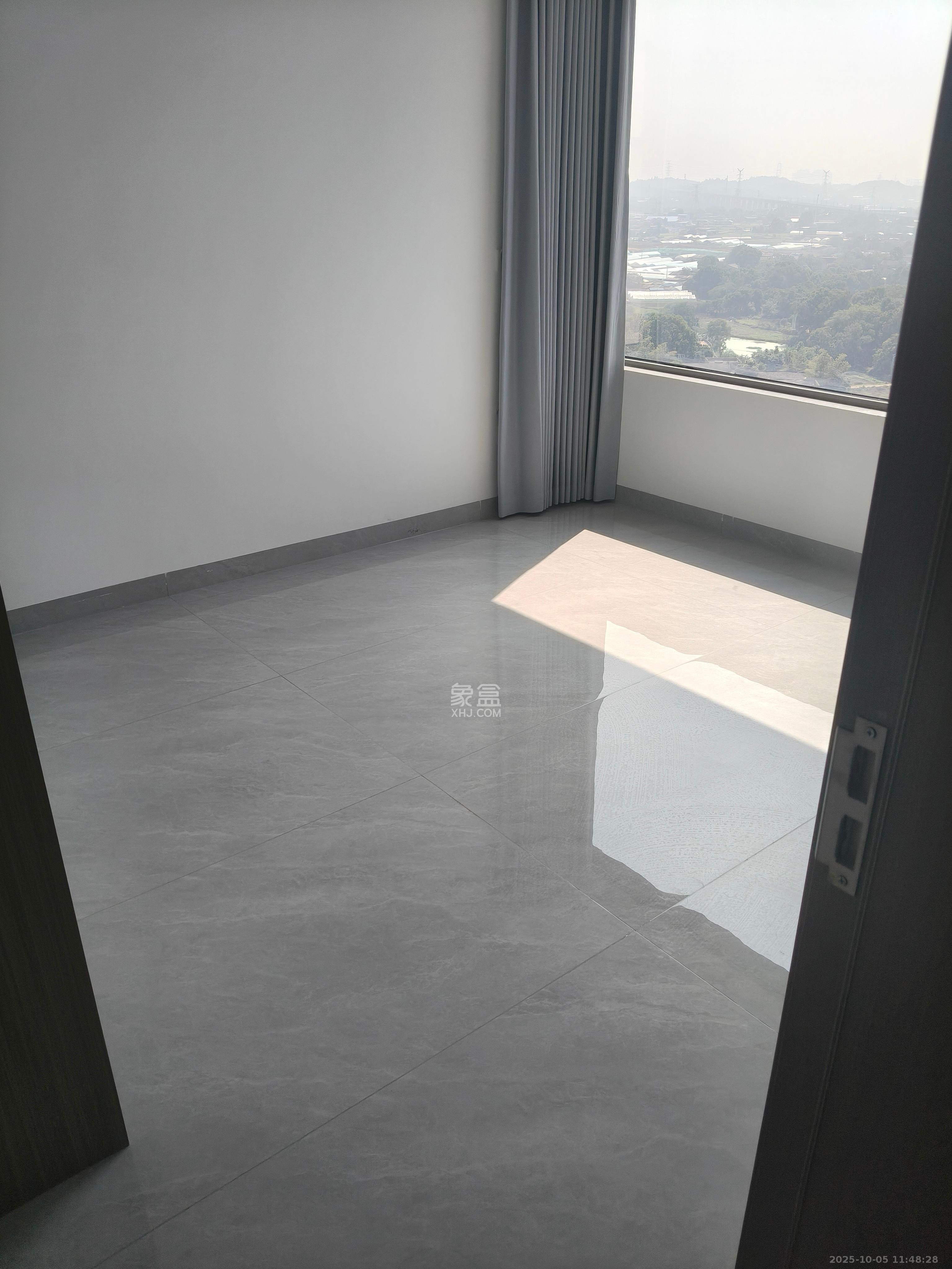 北控浩瀚 3室1厅1卫 2400.0元/月 北控浩瀚 3室1厅1卫 2400.0元/月室内图