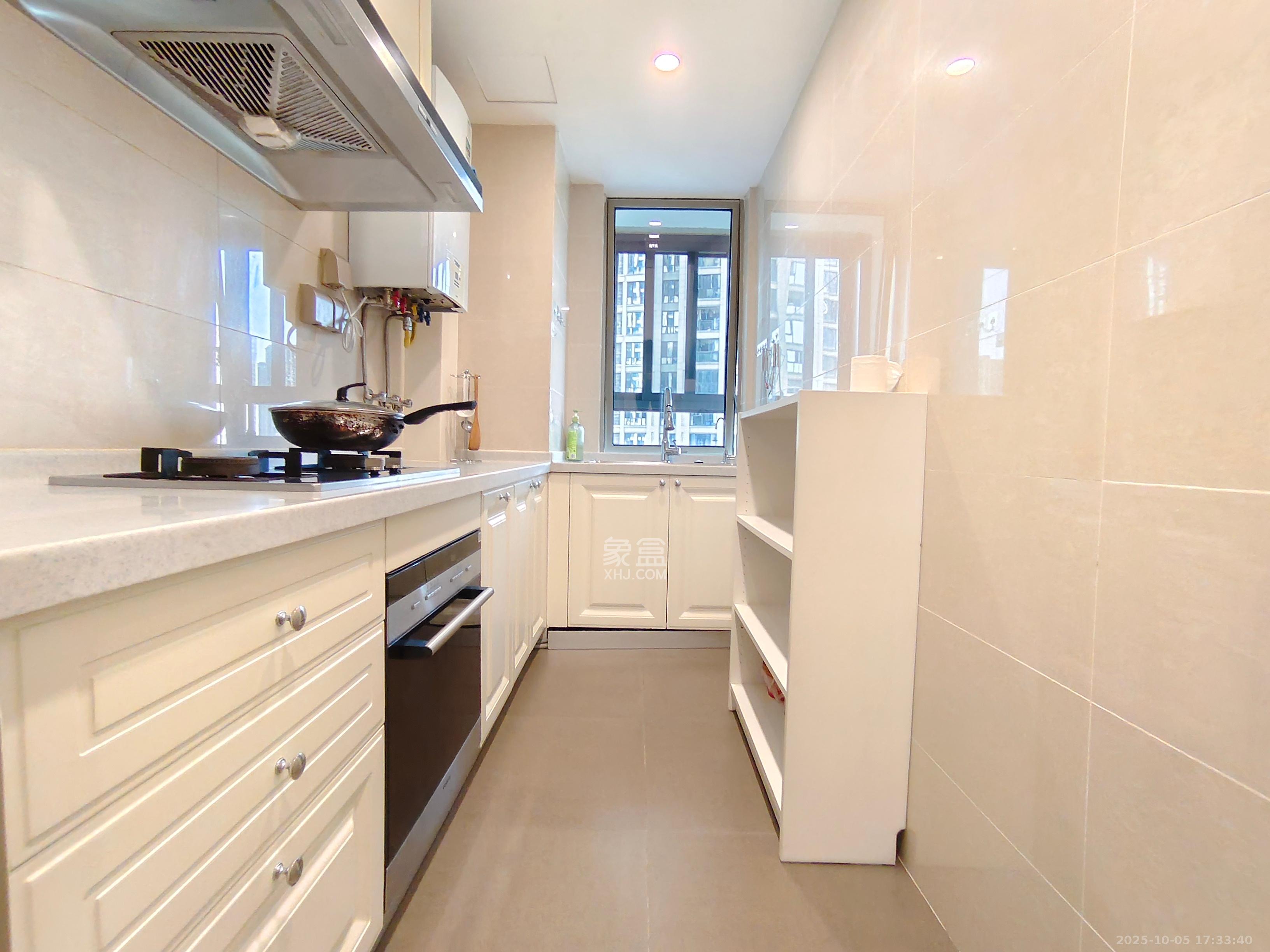 梅溪湖金茂府（金茂广场）（金茂览秀城）  3室2厅2卫    6500.0元/月室内图