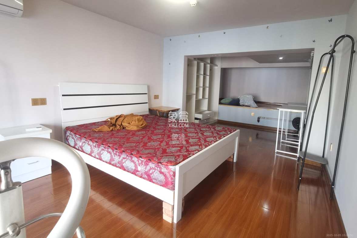 洋湖时代 1室1厅1卫 1100.0元/月 洋湖时代 1室1厅1卫 1100.0元/月室内图