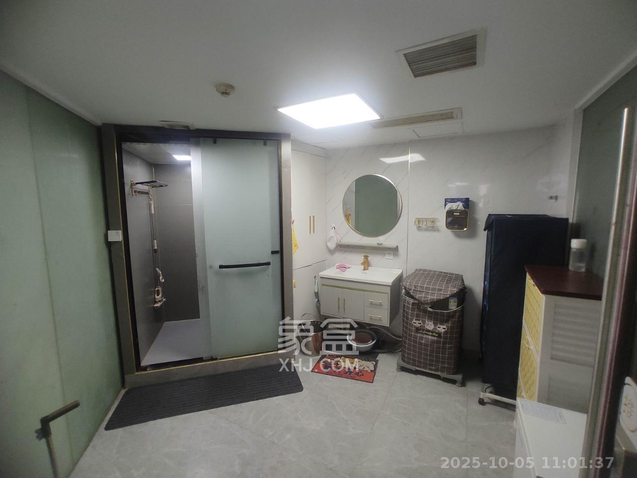 运达国际广场   200.0㎡      10000.0元/月