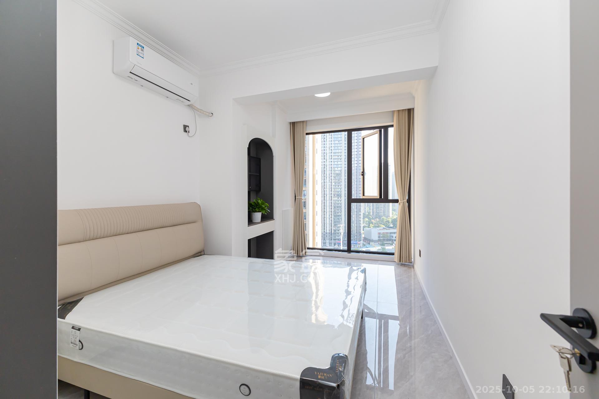 长燃新奥佳园  3室2厅2卫    118.0万卧室