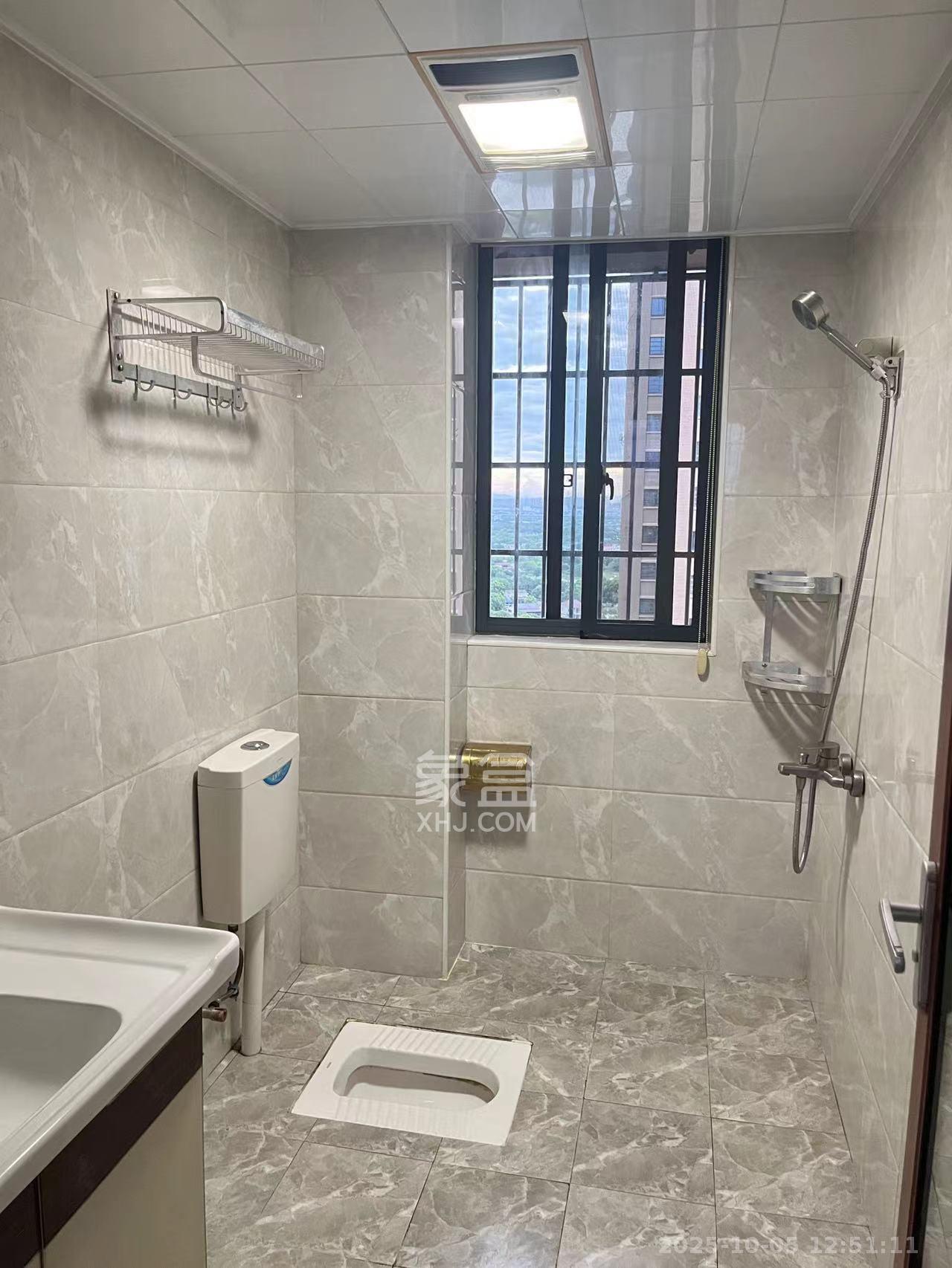 武广新都城(新都华府) 4室2厅2卫 2100.0元/月 武广新都城(新都华府) 4室2厅2卫 2100.0元/月室内图