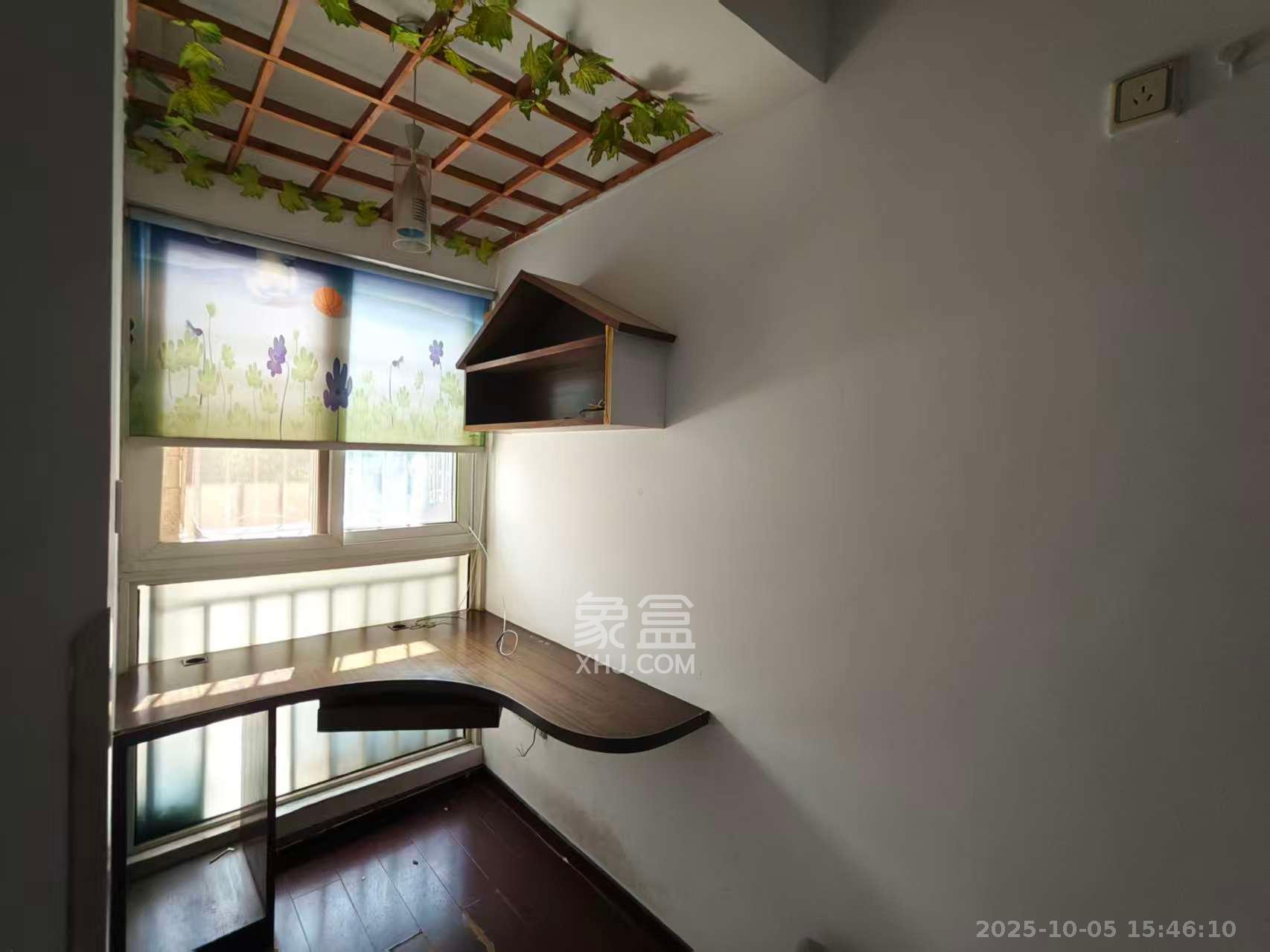 枫林美景 2室1厅1卫 2000.0元/月 枫林美景 2室1厅1卫 2000.0元/月室内图