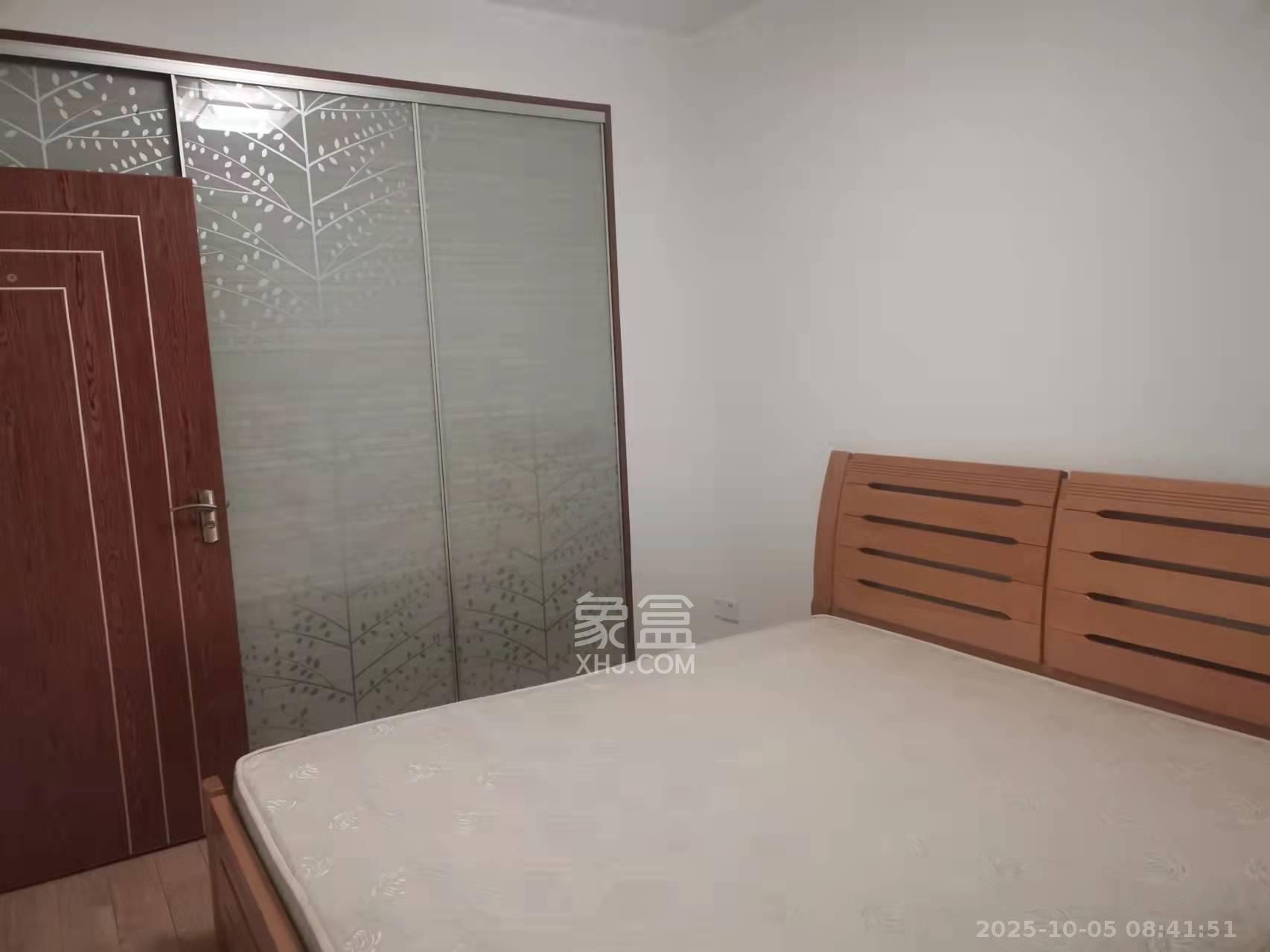 标志浪漫满屋（枫景公寓）  2室2厅1卫    1900.0元/月室内图