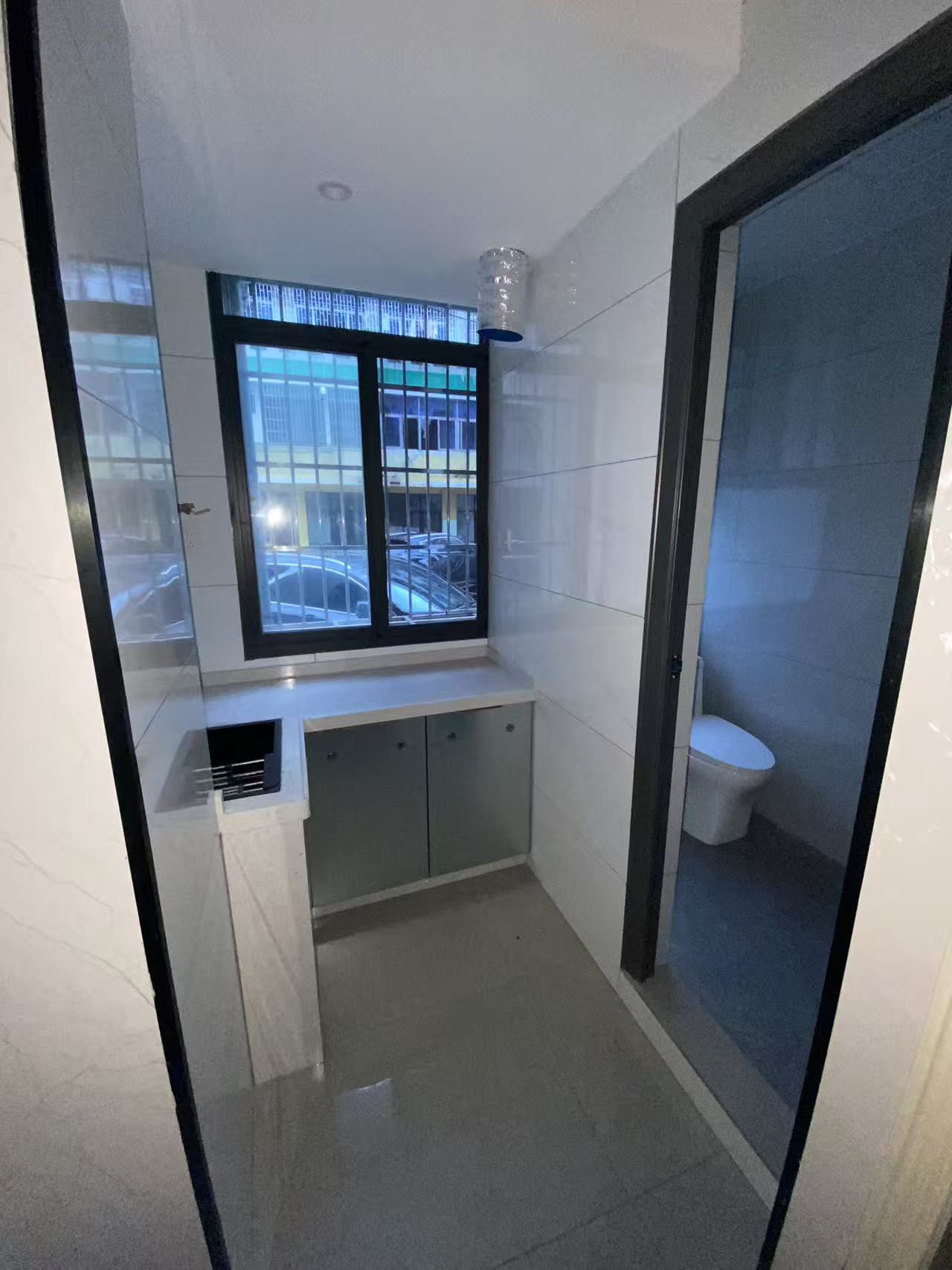 美舍小区（美舍河开发区）  1室0厅0卫    88.8万