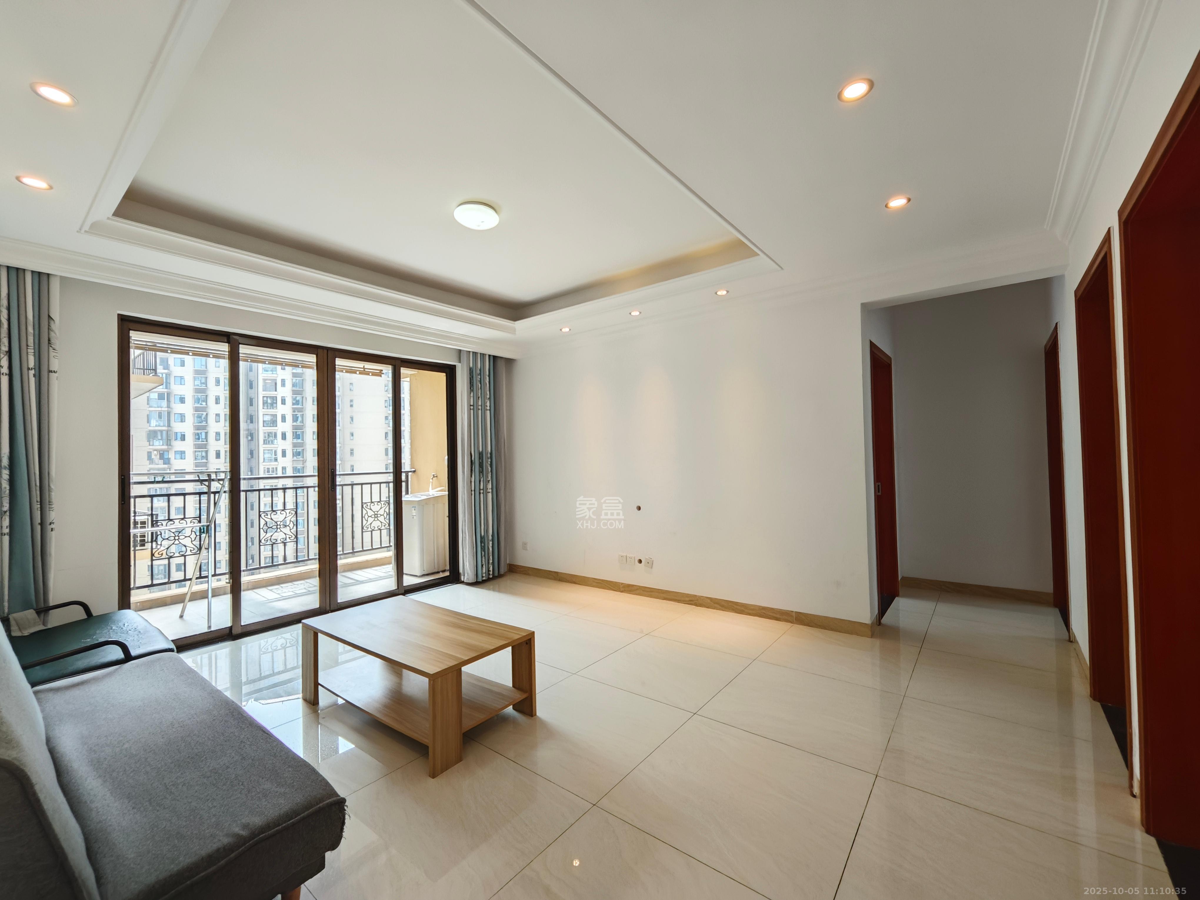 江山帝景哈佛 3室2厅2卫 1800.0元/月 江山帝景哈佛 3室2厅2卫 1800.0元/月室内图