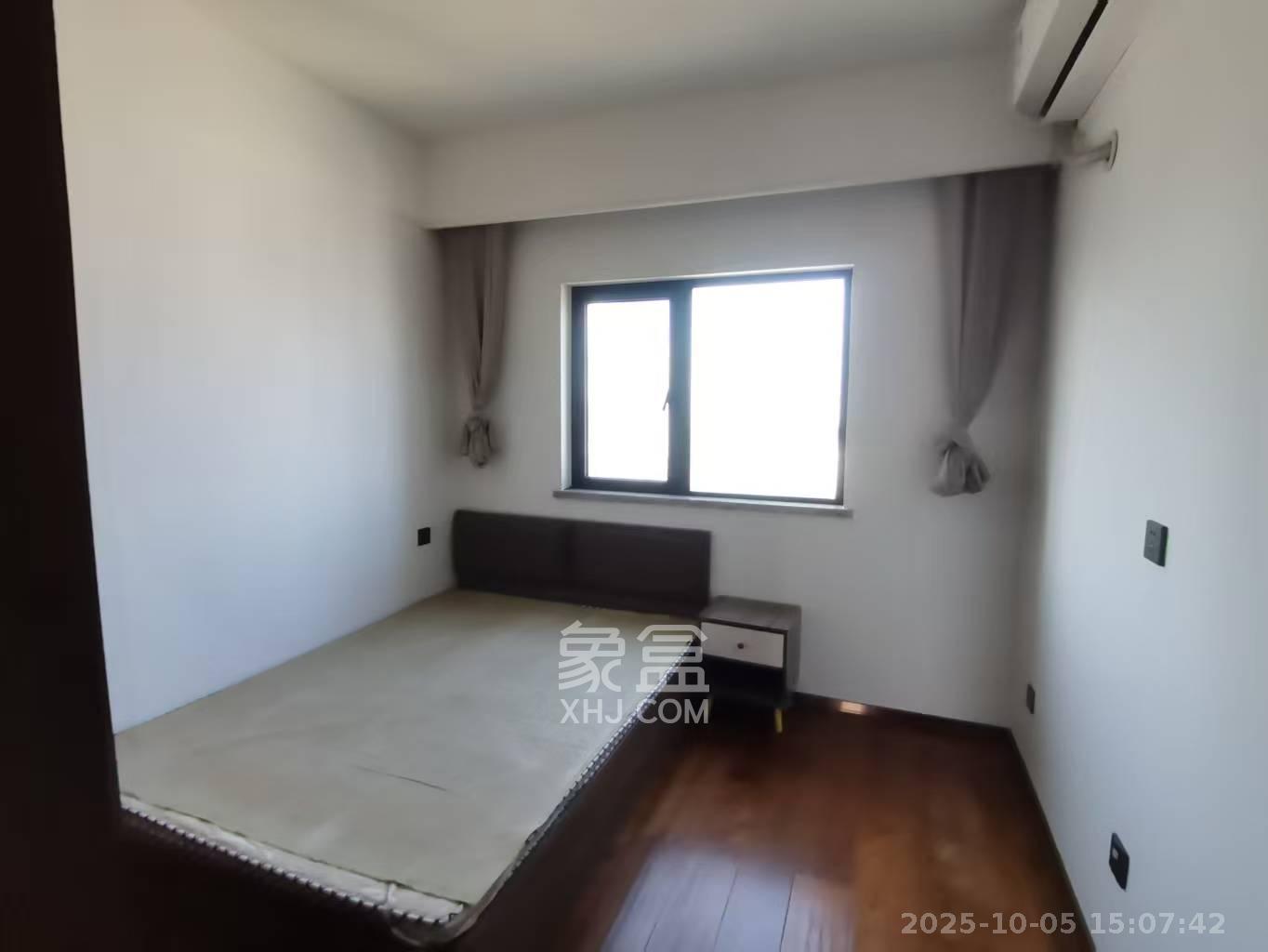 万科里金域滨江 4室3厅2卫 5000.0元/月 万科里金域滨江 4室3厅2卫 5000.0元/月室内图