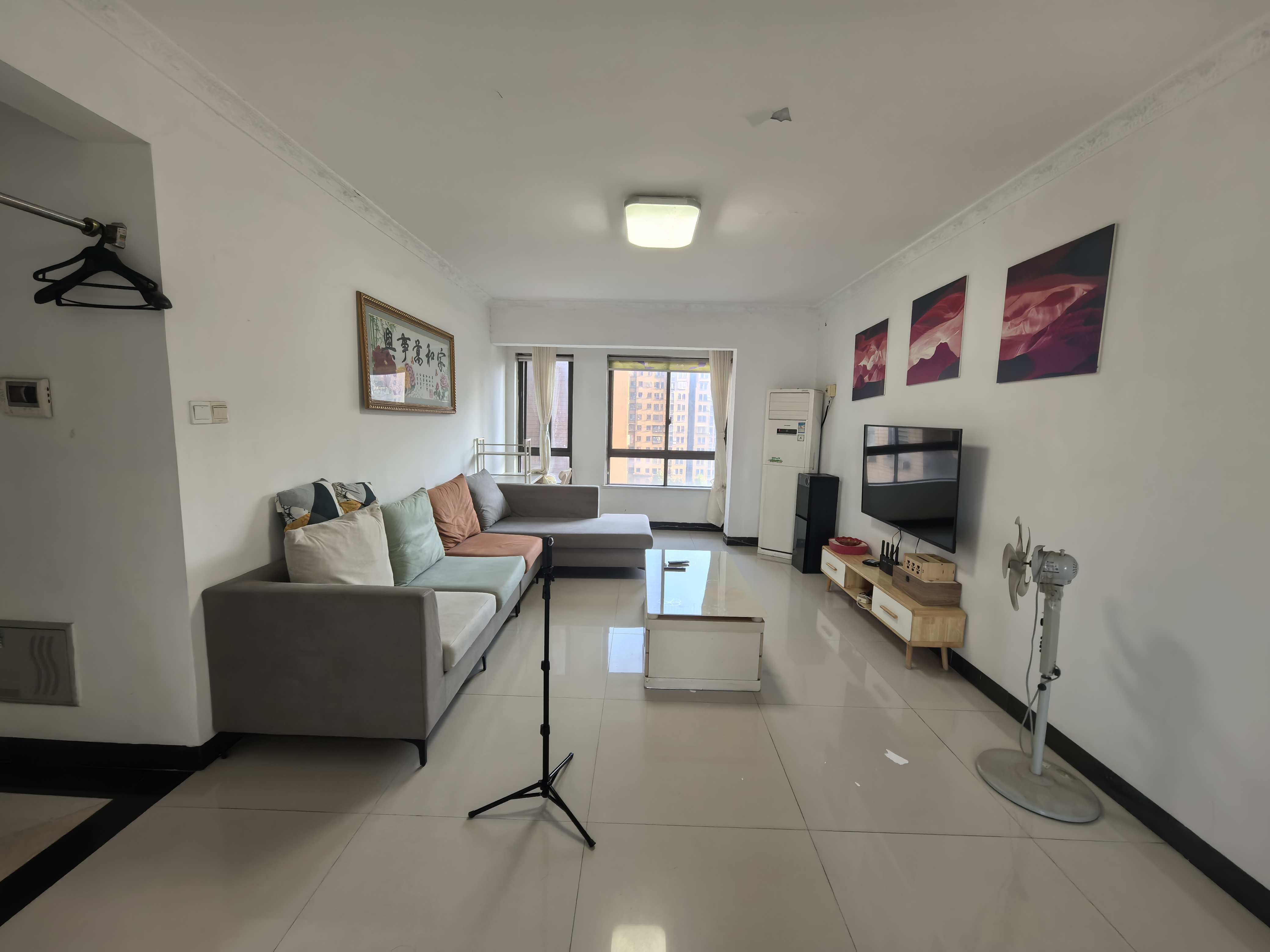 中信凯旋蓝岸(中信新城三期) 3室2厅2卫 2000.0元/月 中信凯旋蓝岸(中信新城三期) 3室2厅2卫 2000.0元/月户型图