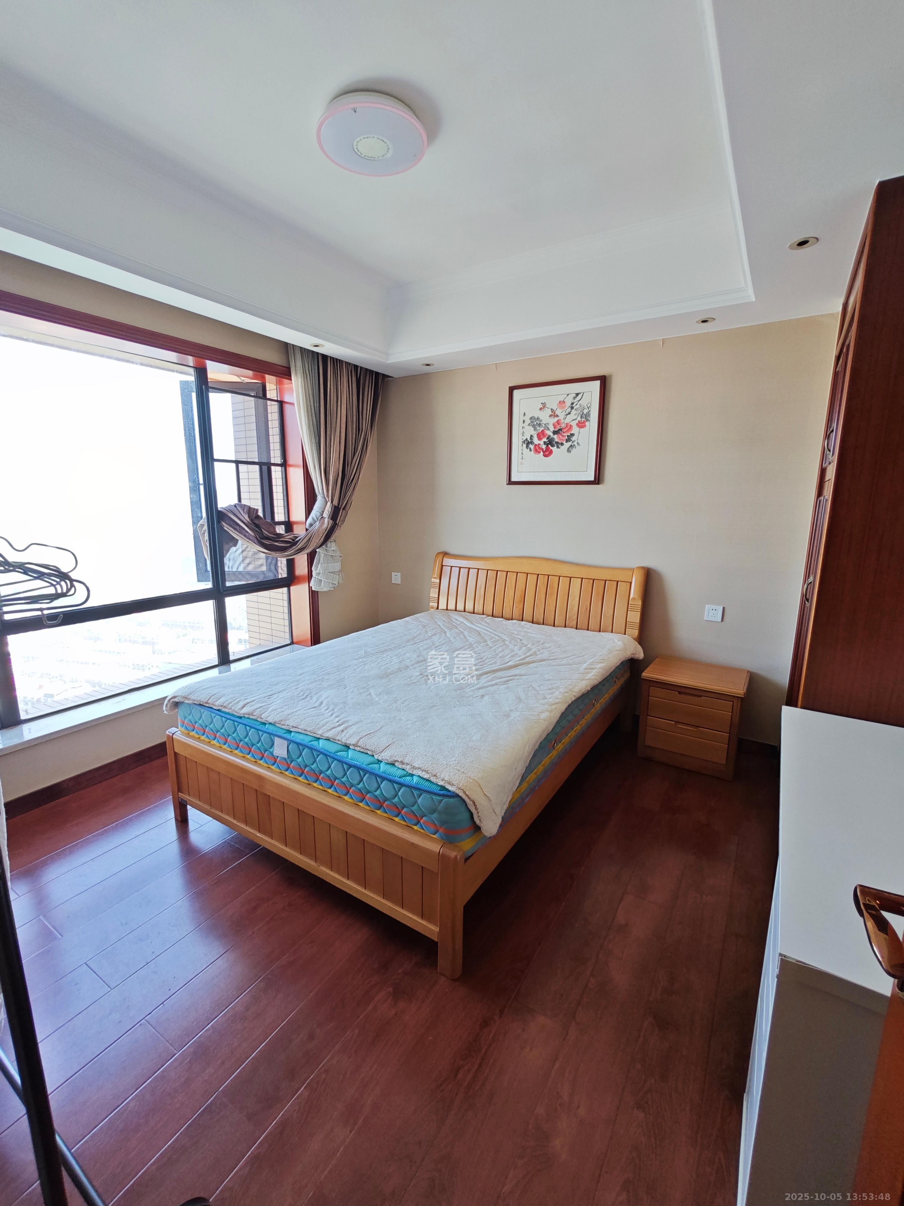 枫林家园 2室2厅1卫 2500.00元/月 枫林家园 2室2厅1卫 2500.00元/月室内图