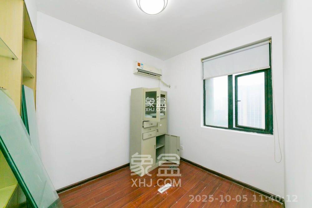 鑫远杰座 3室2厅1卫 2300.0元/月 鑫远杰座 3室2厅1卫 2300.0元/月室内图