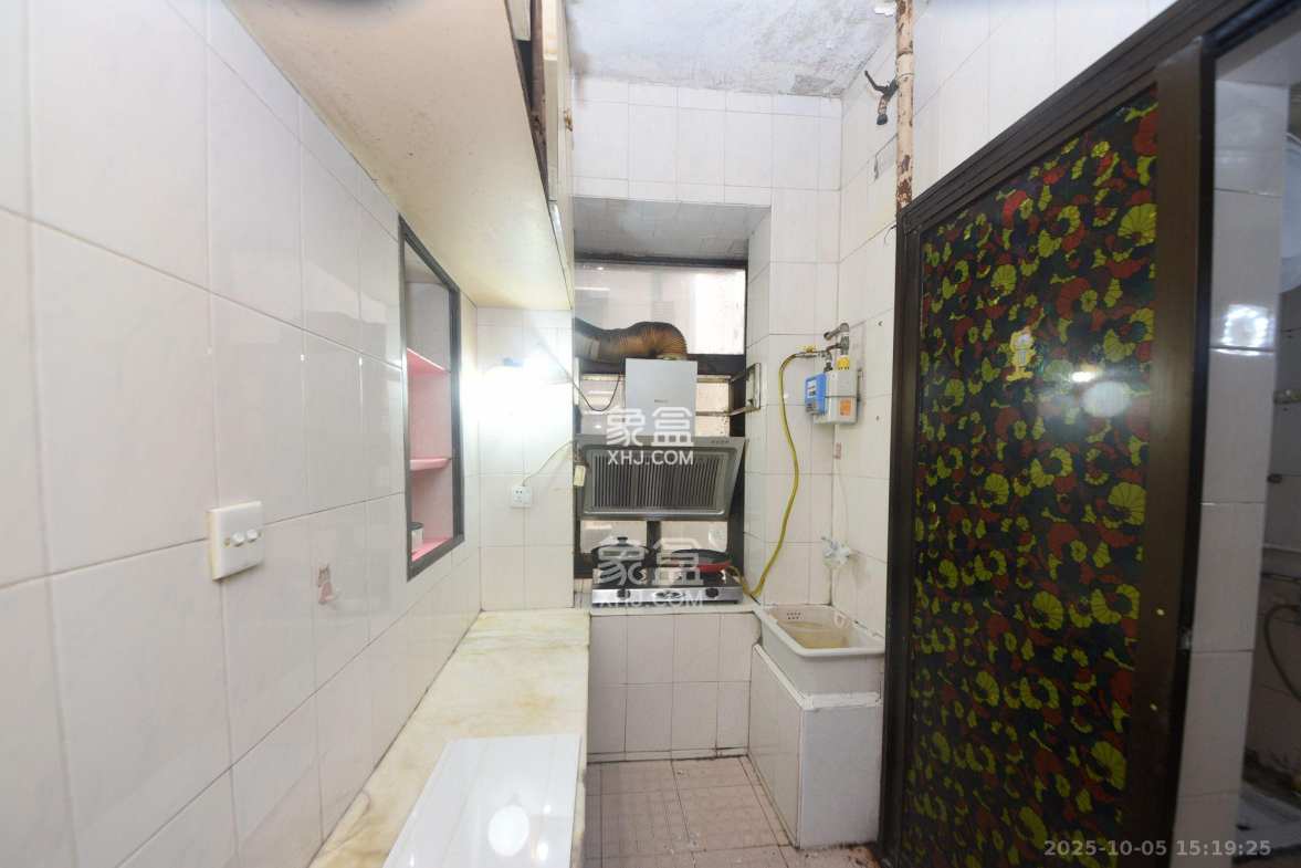 湖南省歌舞剧院宿舍 3室1厅1卫 3400.0元/月 湖南省歌舞剧院宿舍 3室1厅1卫 3400.0元/月室内图