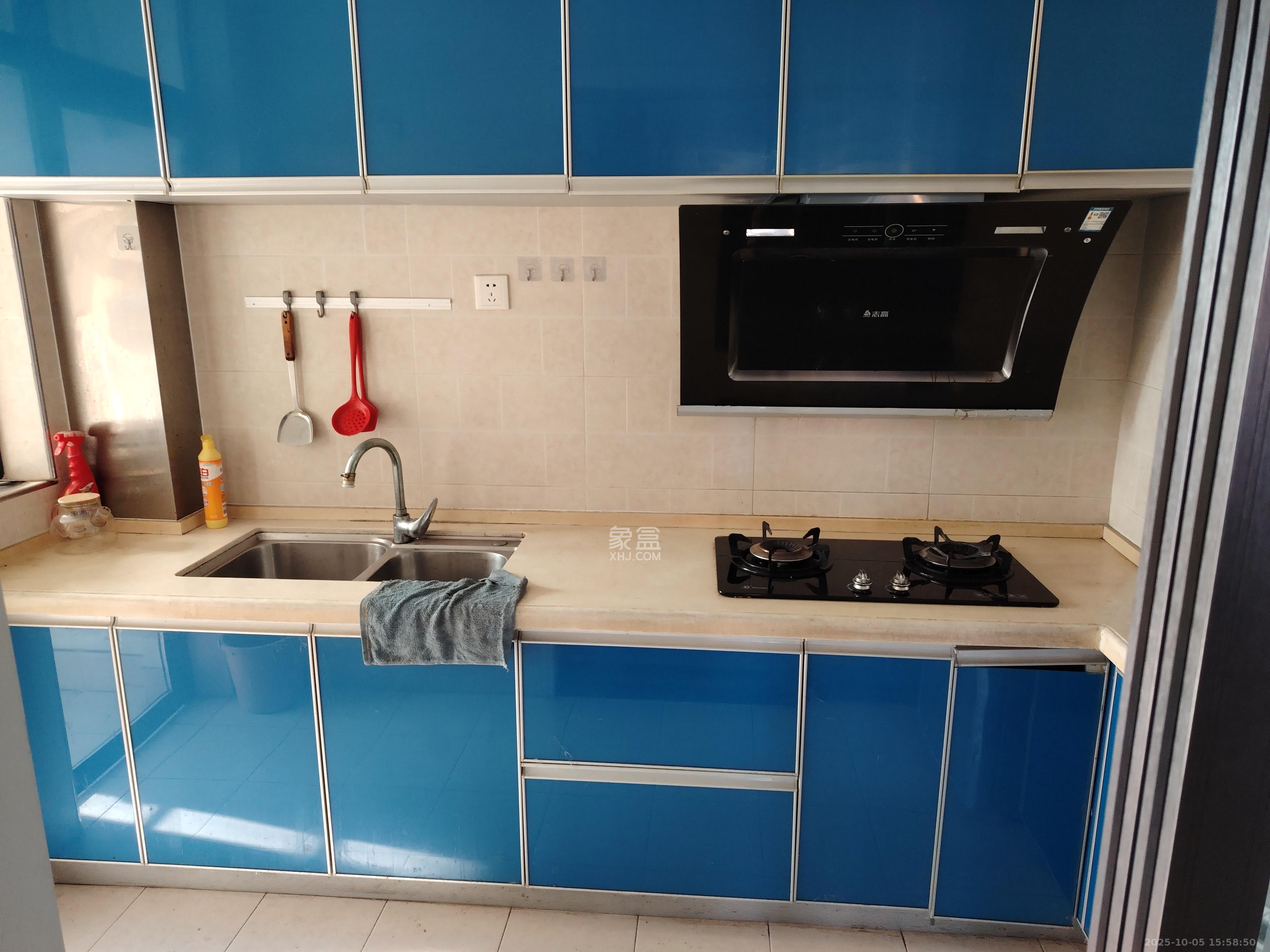 新盛珑璟台 2室2厅1卫 2000.0元/月 新盛珑璟台 2室2厅1卫 2000.0元/月室内图