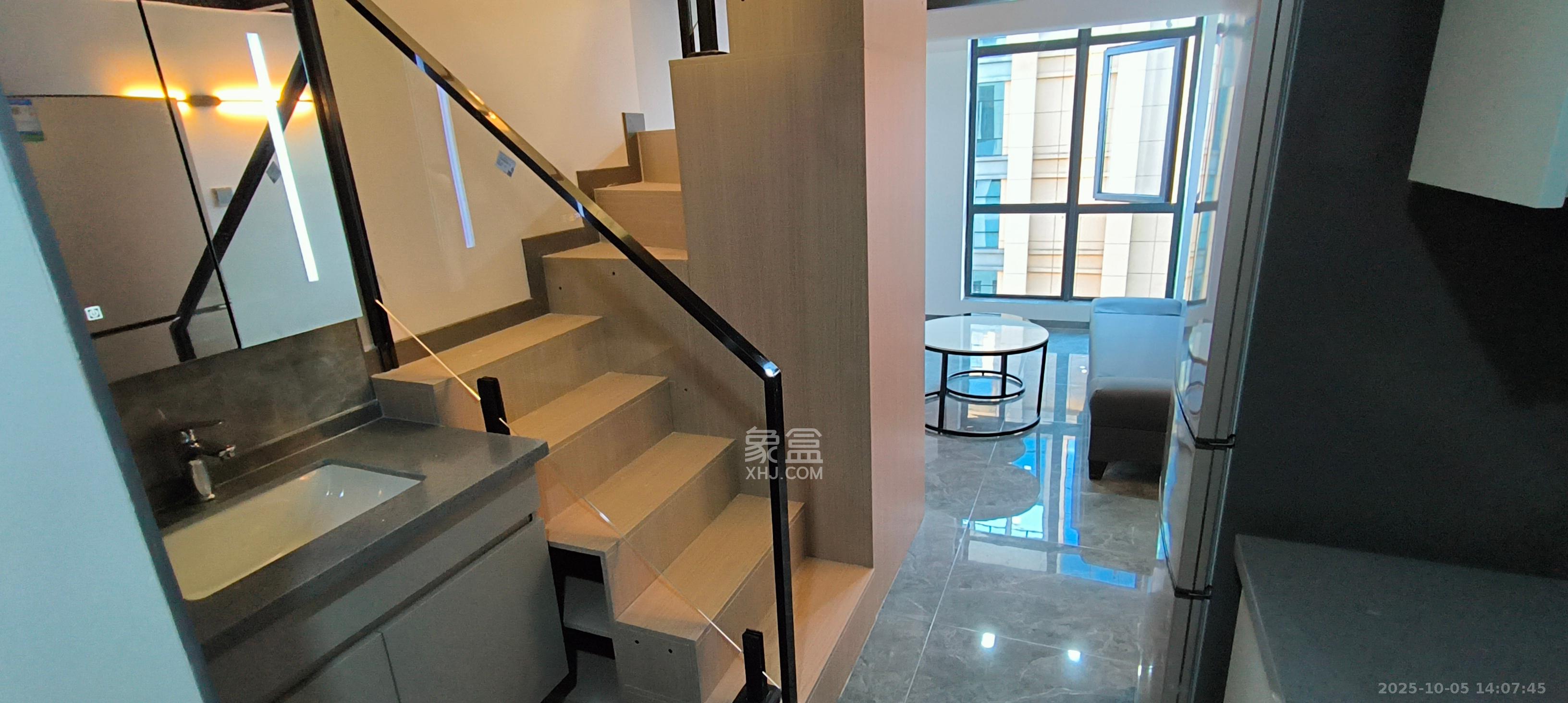 新长海尚都国际(海坤美寓) 2室1厅1卫 1680.0元/月 新长海尚都国际(海坤美寓) 2室1厅1卫 1680.0元/月室内图