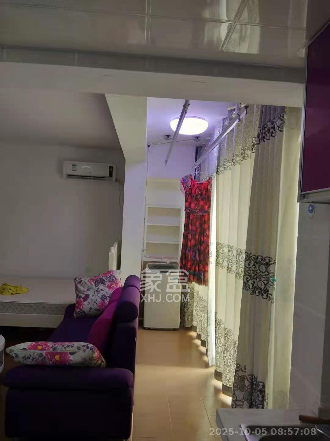 左岸右岸 1室1厅1卫 1600.0元/月 左岸右岸 1室1厅1卫 1600.0元/月室内图