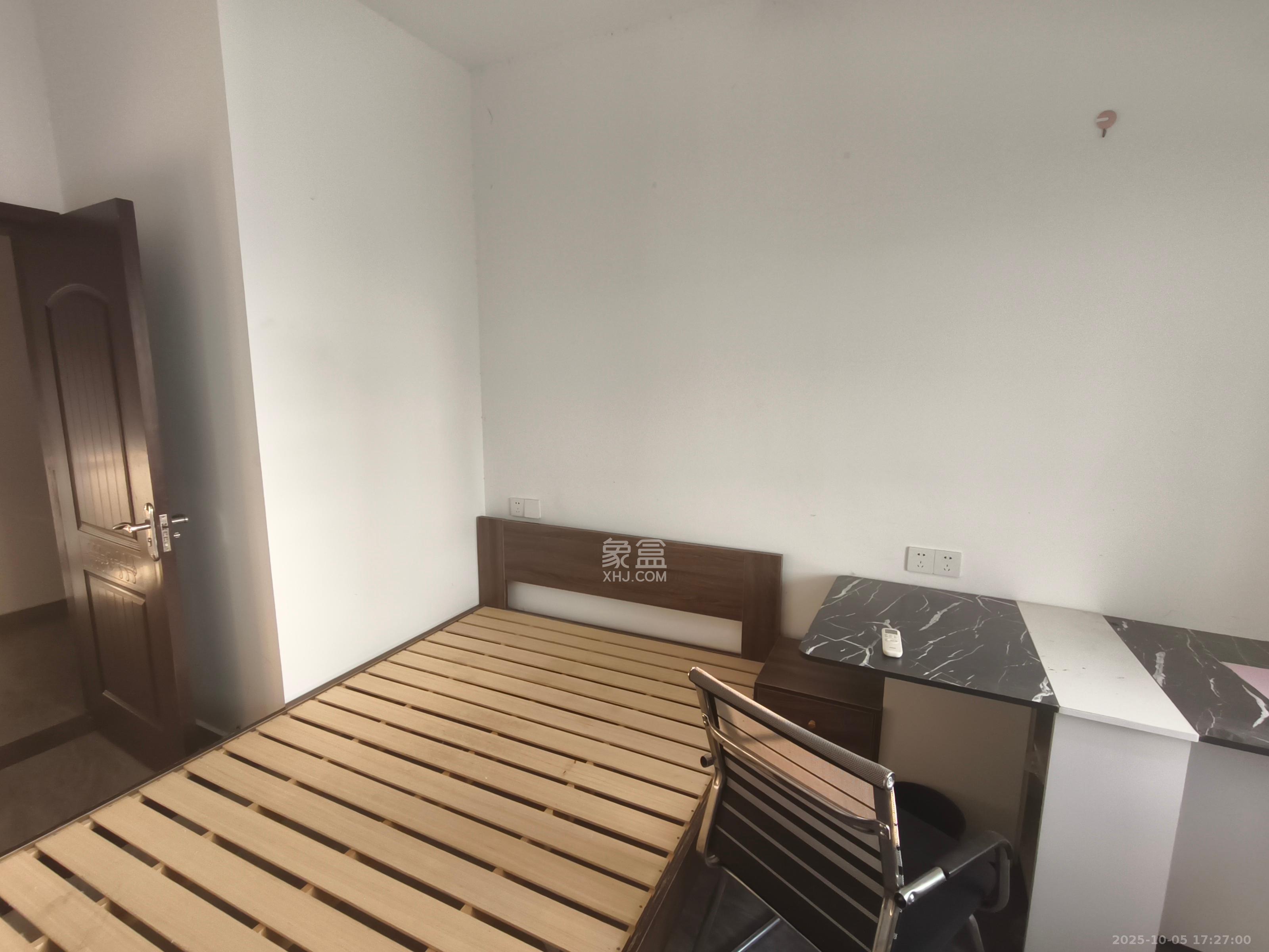 观湖公寓  1室0厅1卫    850.0元/月室内图