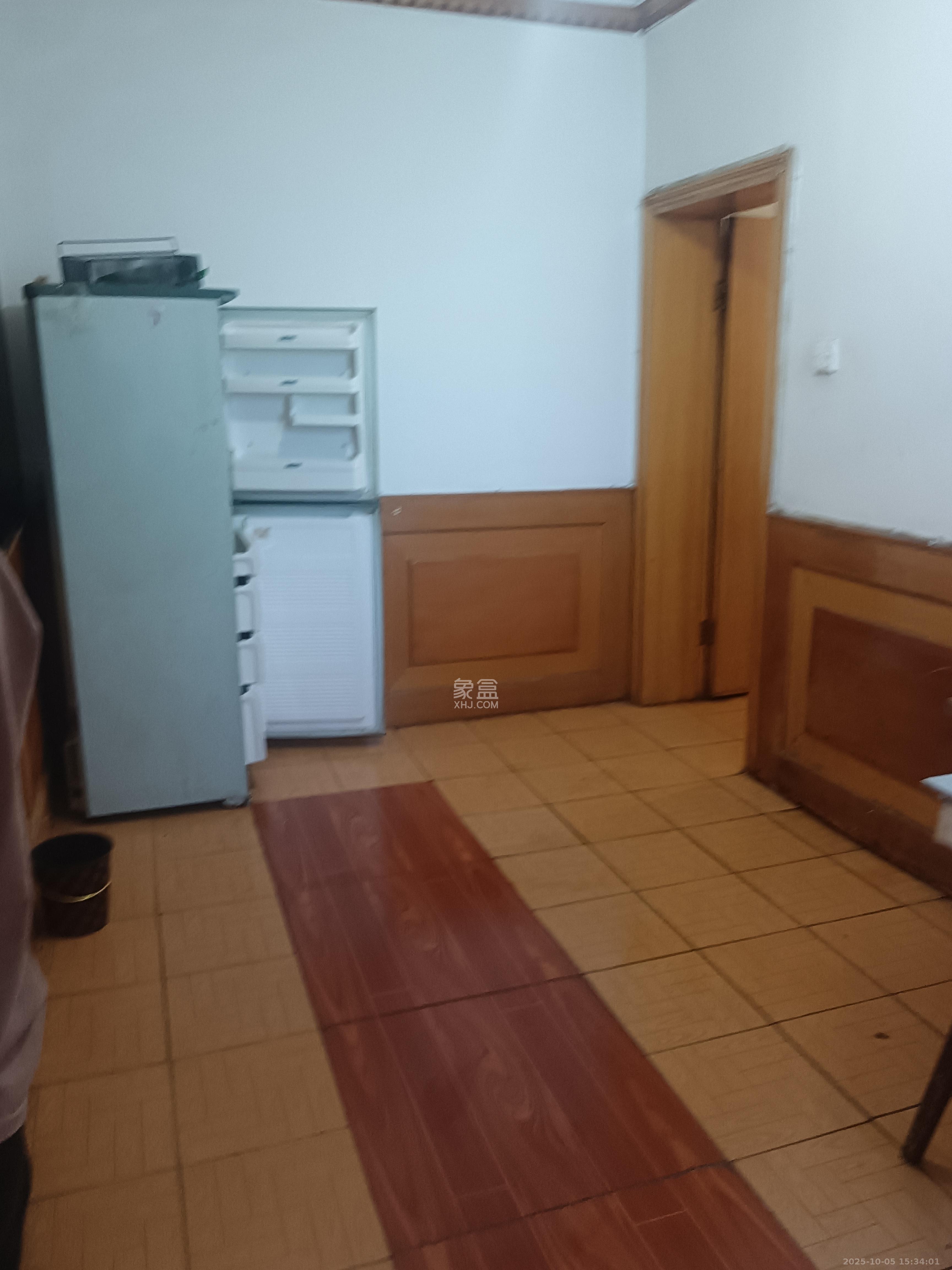 桂花二村 2室1厅1卫 1200.0元/月 桂花二村 2室1厅1卫 1200.0元/月室内图