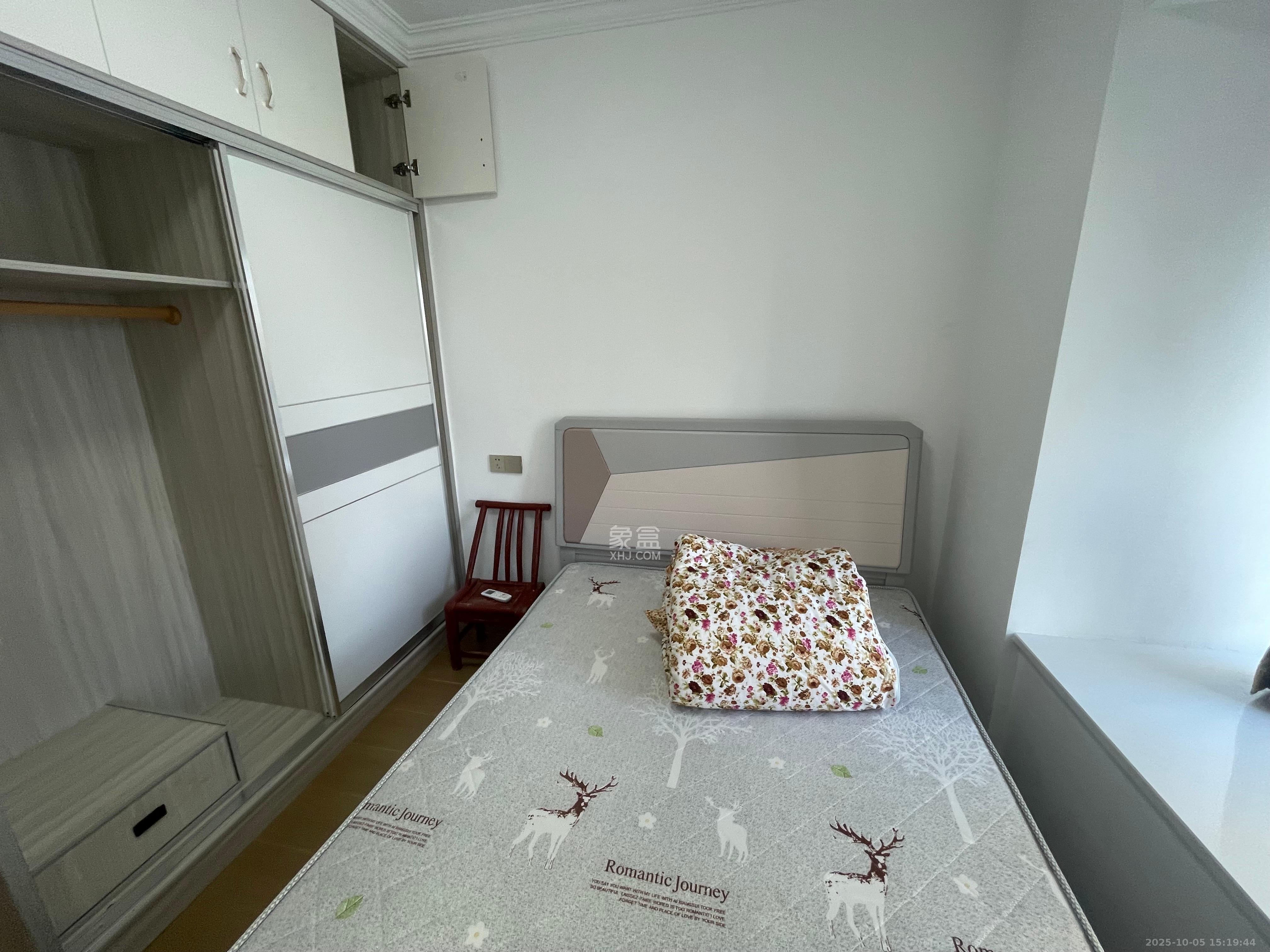 谷峰安置小区(惟德园) 2室2厅1卫 2000.00元/月 谷峰安置小区(惟德园) 2室2厅1卫 2000.00元/月室内图