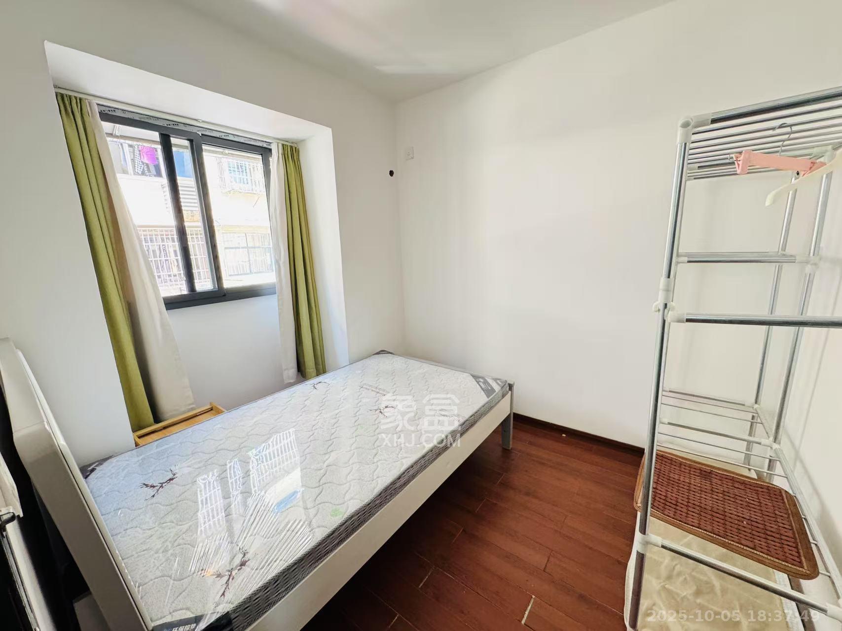 楚湘街一条巷散盘 1室1厅1卫 1600.0元/月 楚湘街一条巷散盘 1室1厅1卫 1600.0元/月室内图